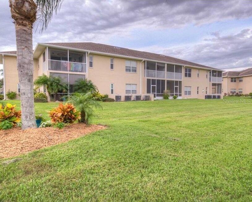5800 SABAL TRACE DR #504