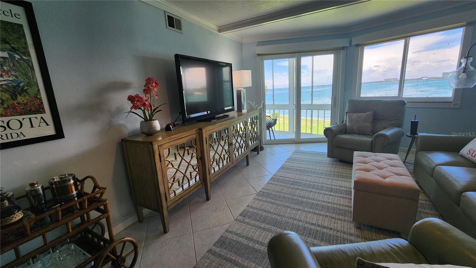 777 JOHN RINGLING BLVD #24