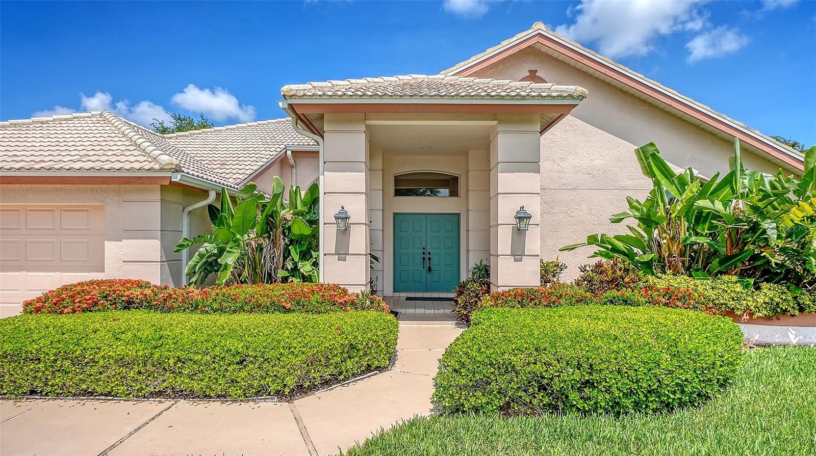 4871 WINTERHAVEN DR