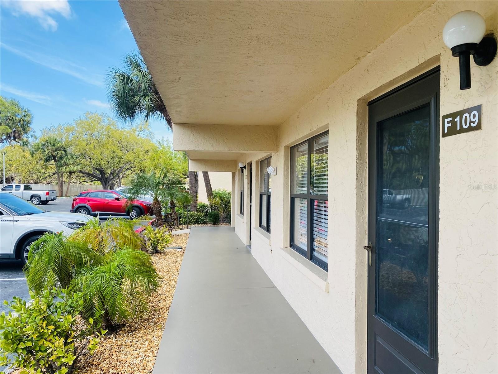 635 30TH AVE W #F109