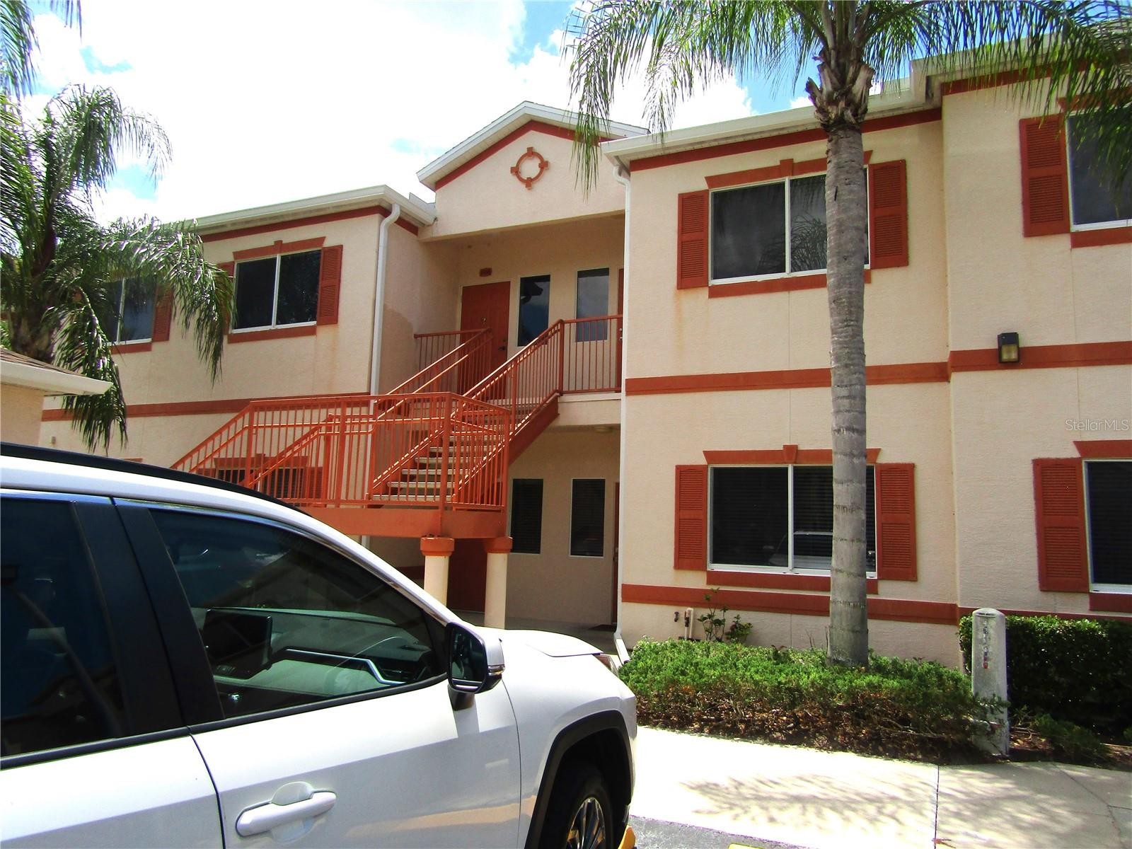 3966 MEDITERRANEA CIR #421