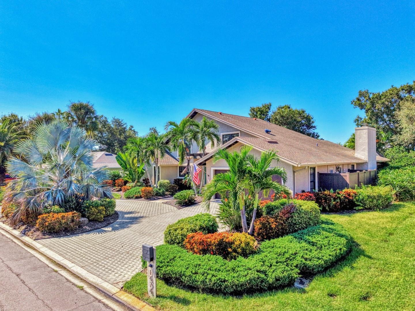 1474 LANDVIEW LN