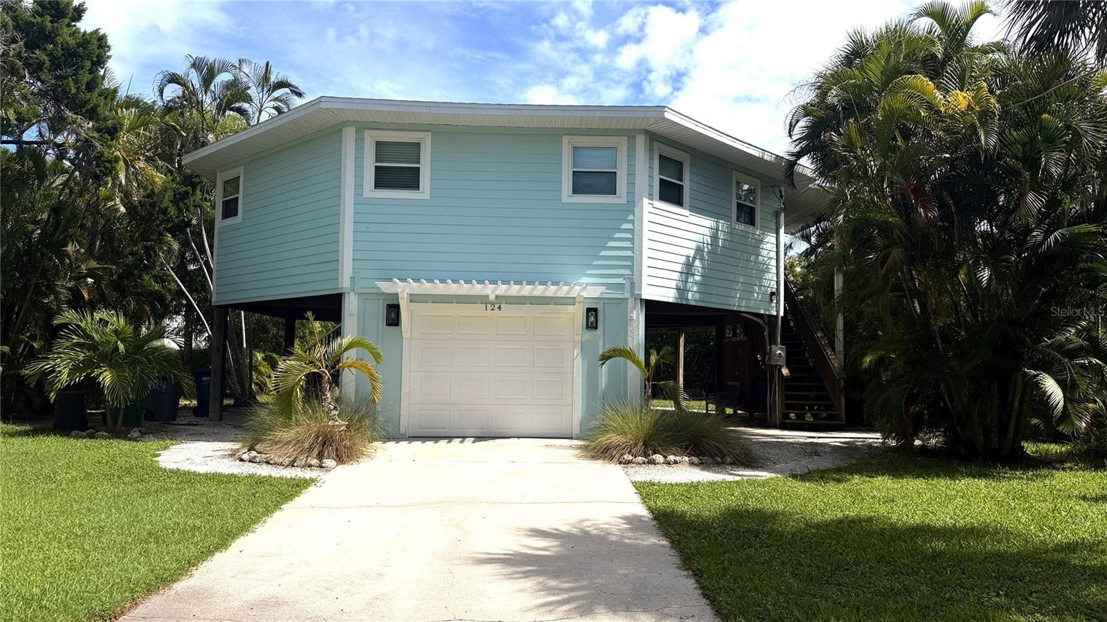124 HAMMOCK RD