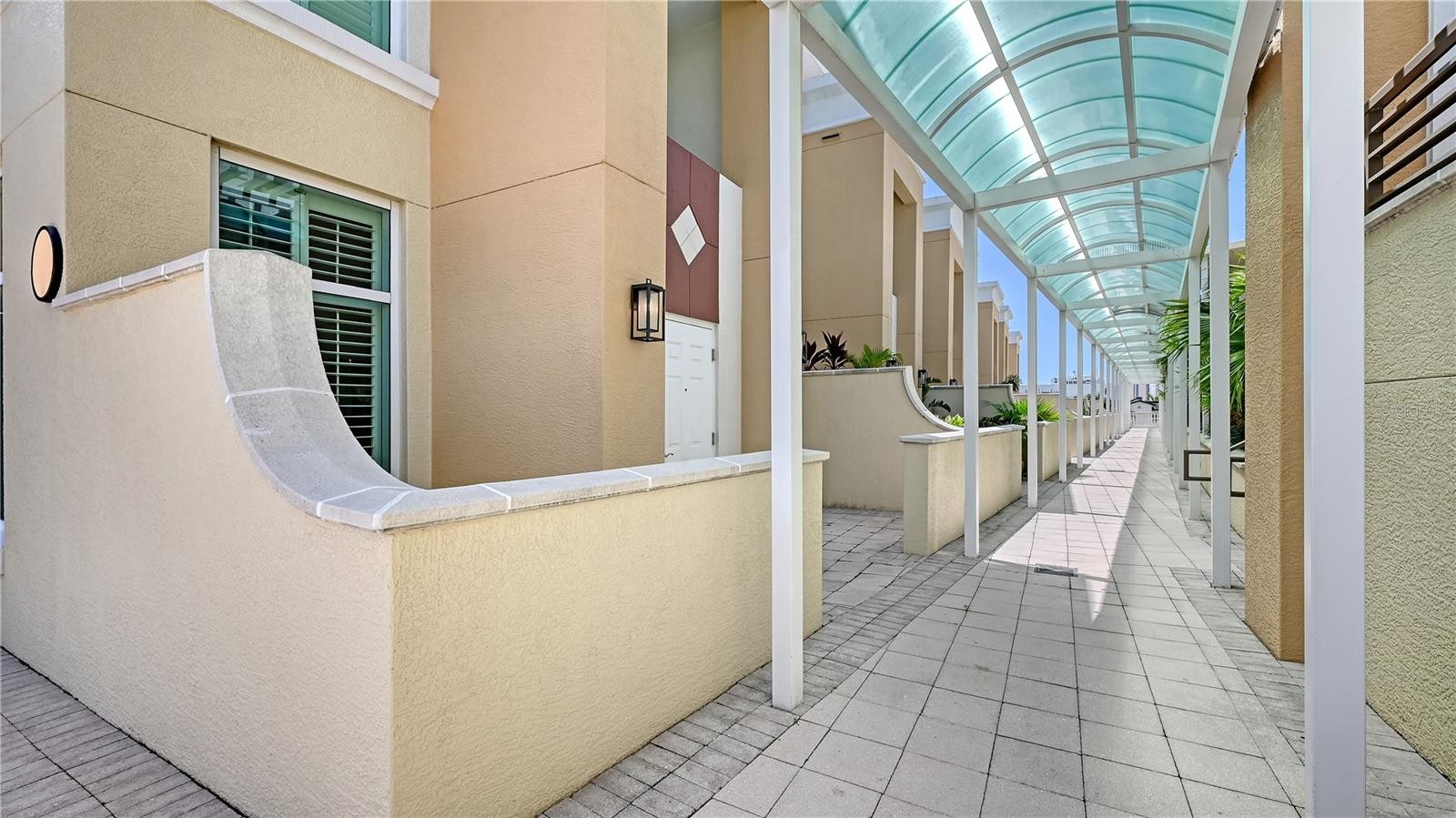 800 N TAMIAMI TRL #321