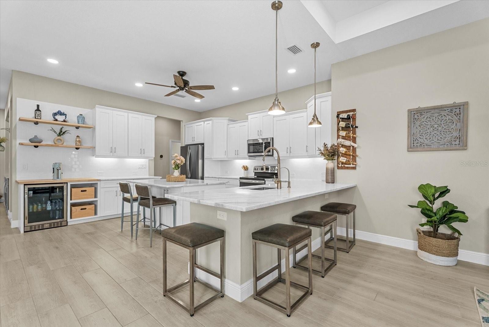 489 ARBORVIEW LN