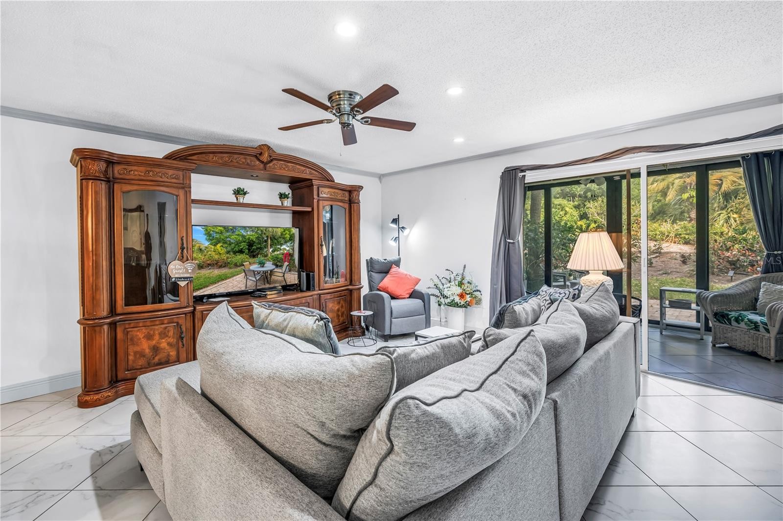 415 SPRING LAKES BLVD #415 D