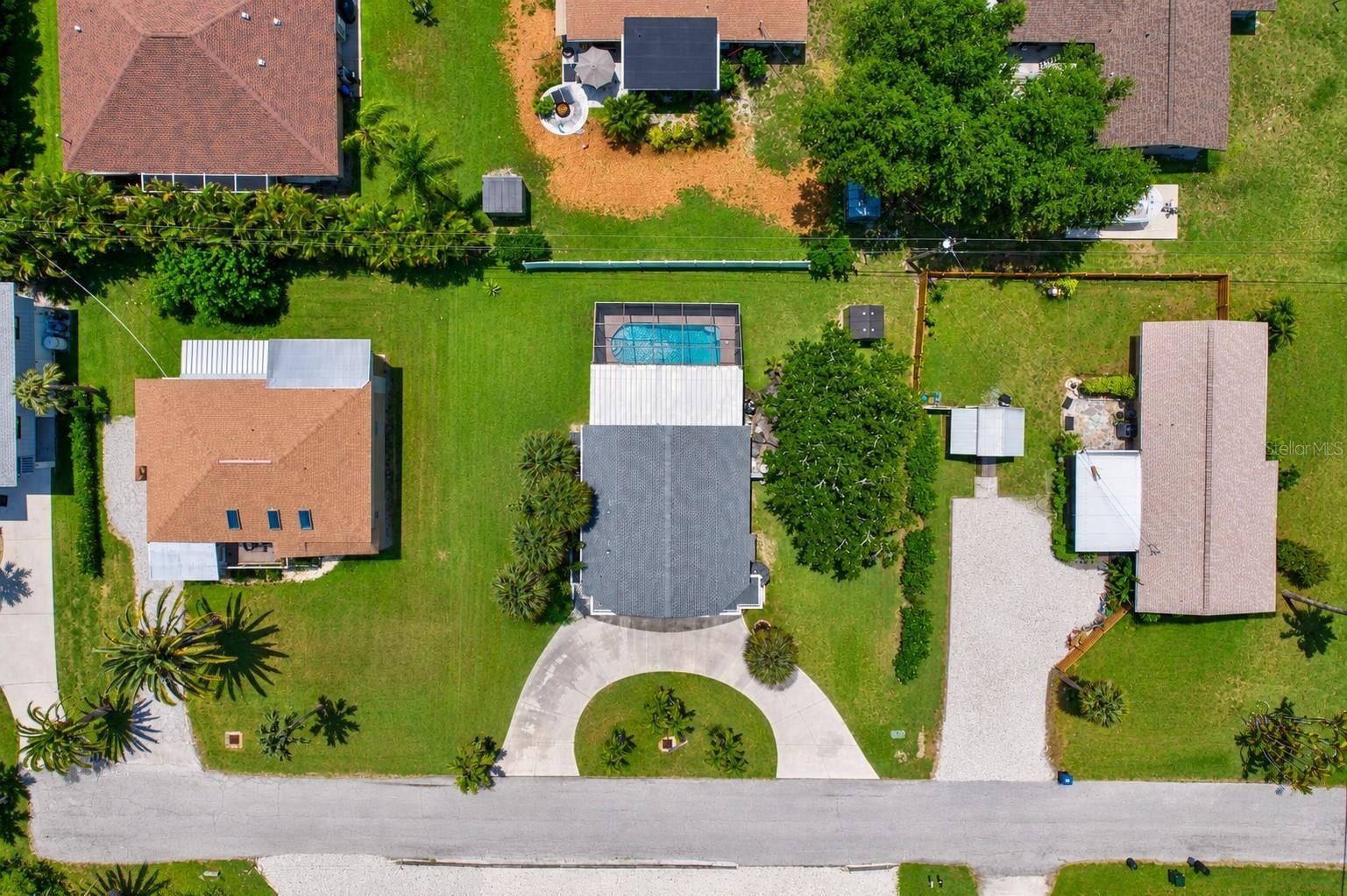 1194 LINDEN RD