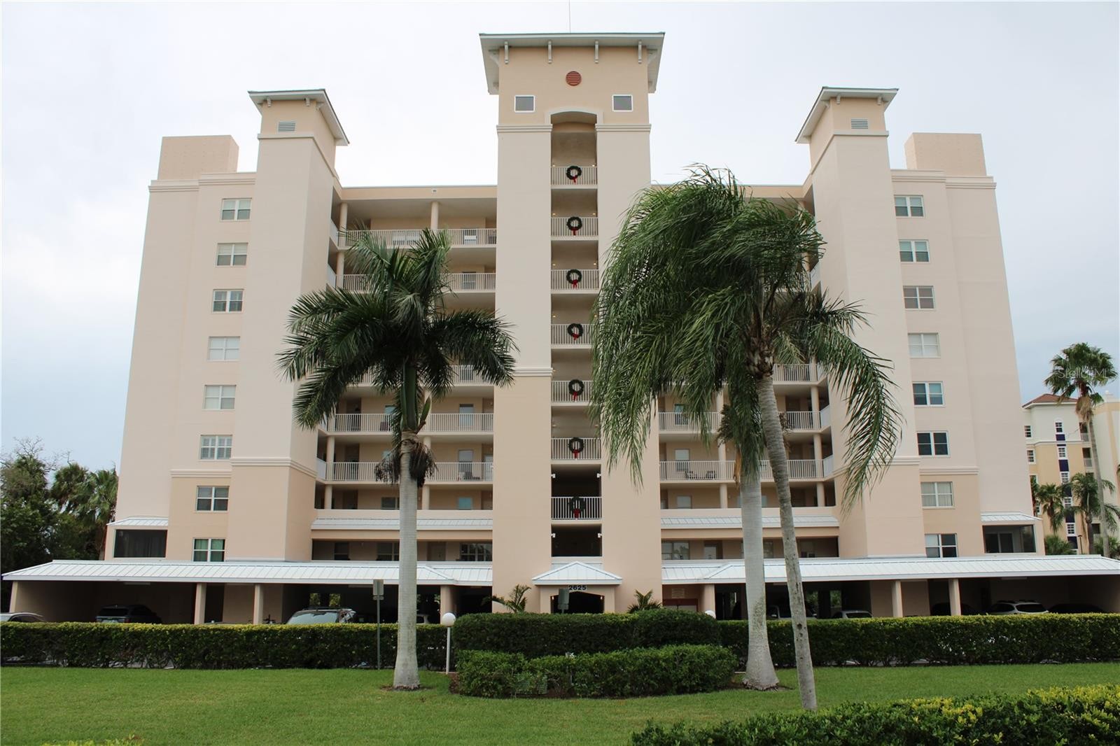 2625 TERRA CEIA BAY BLVD #802
