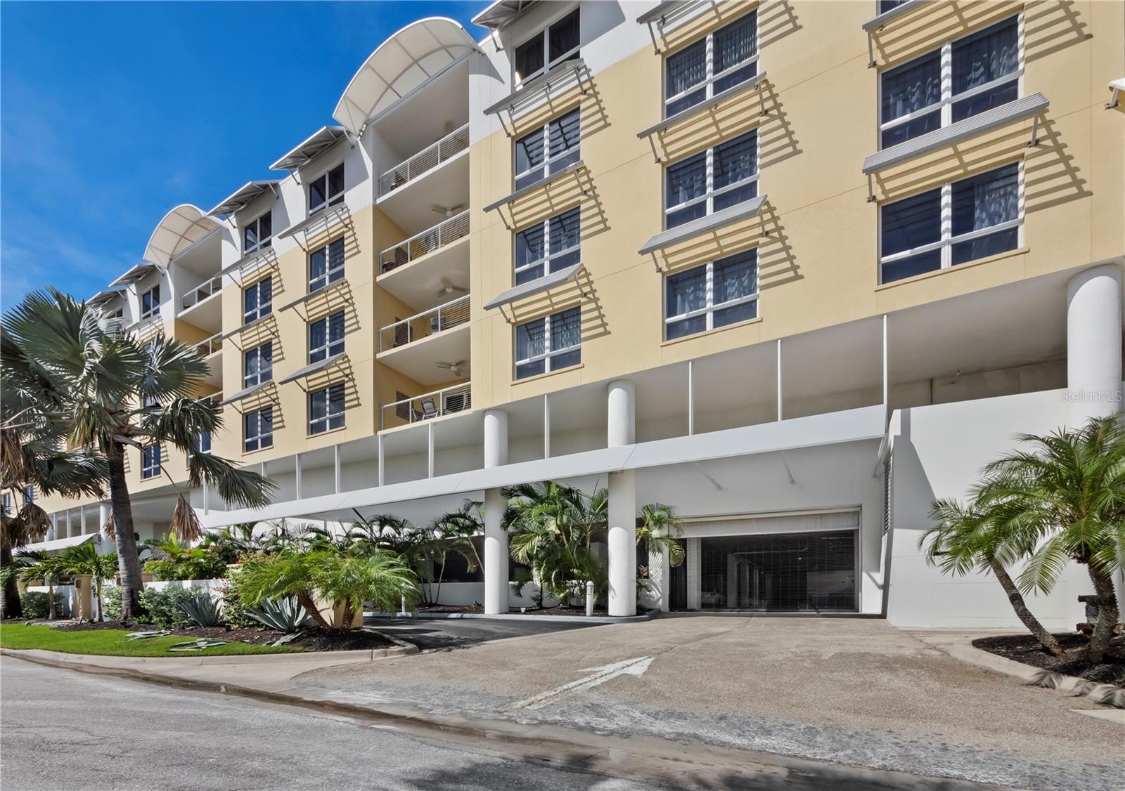915 SEASIDE DR #310