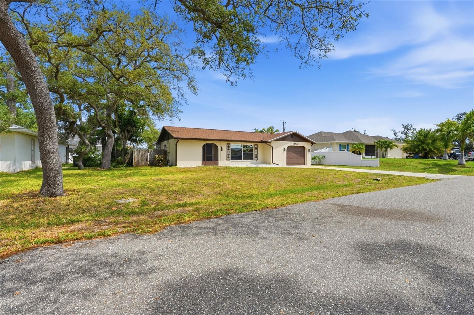 1250 HORIZON RD
