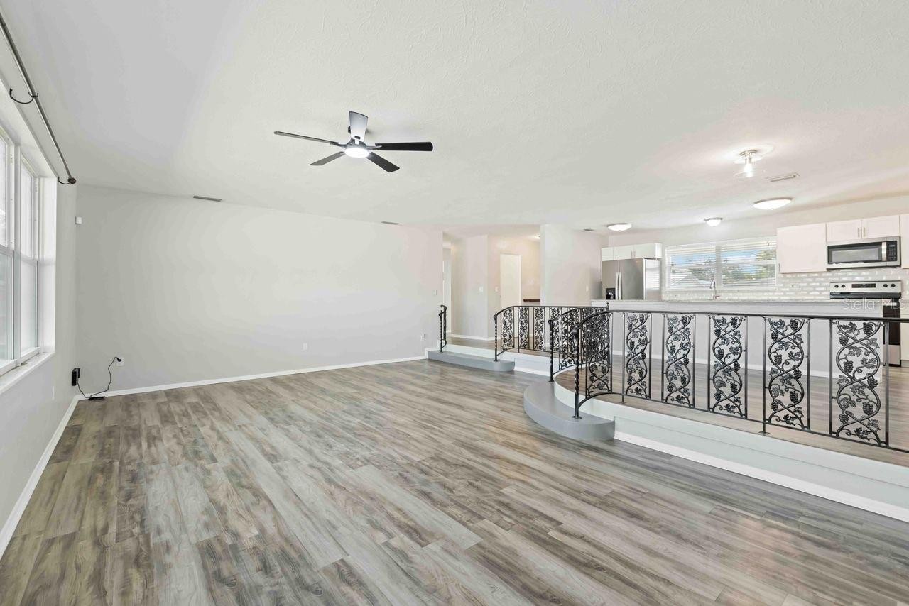 2545 CLIPPER SHIP WAY