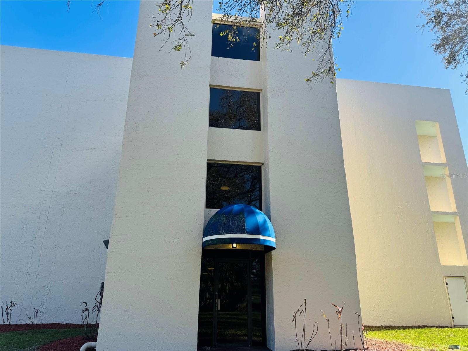 4119 61ST AVENUE TER W #102