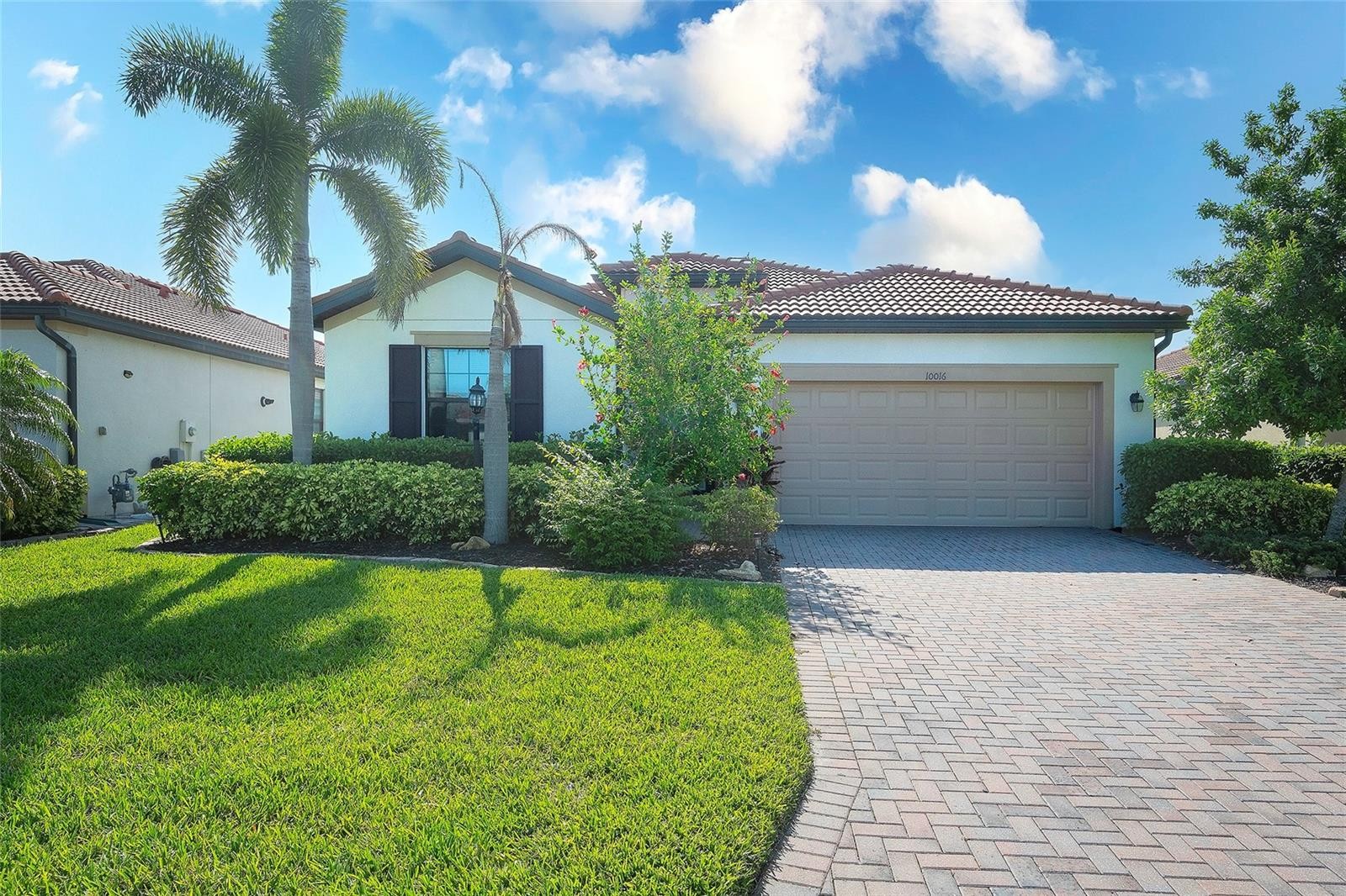 10016 CARNOUSTIE PL