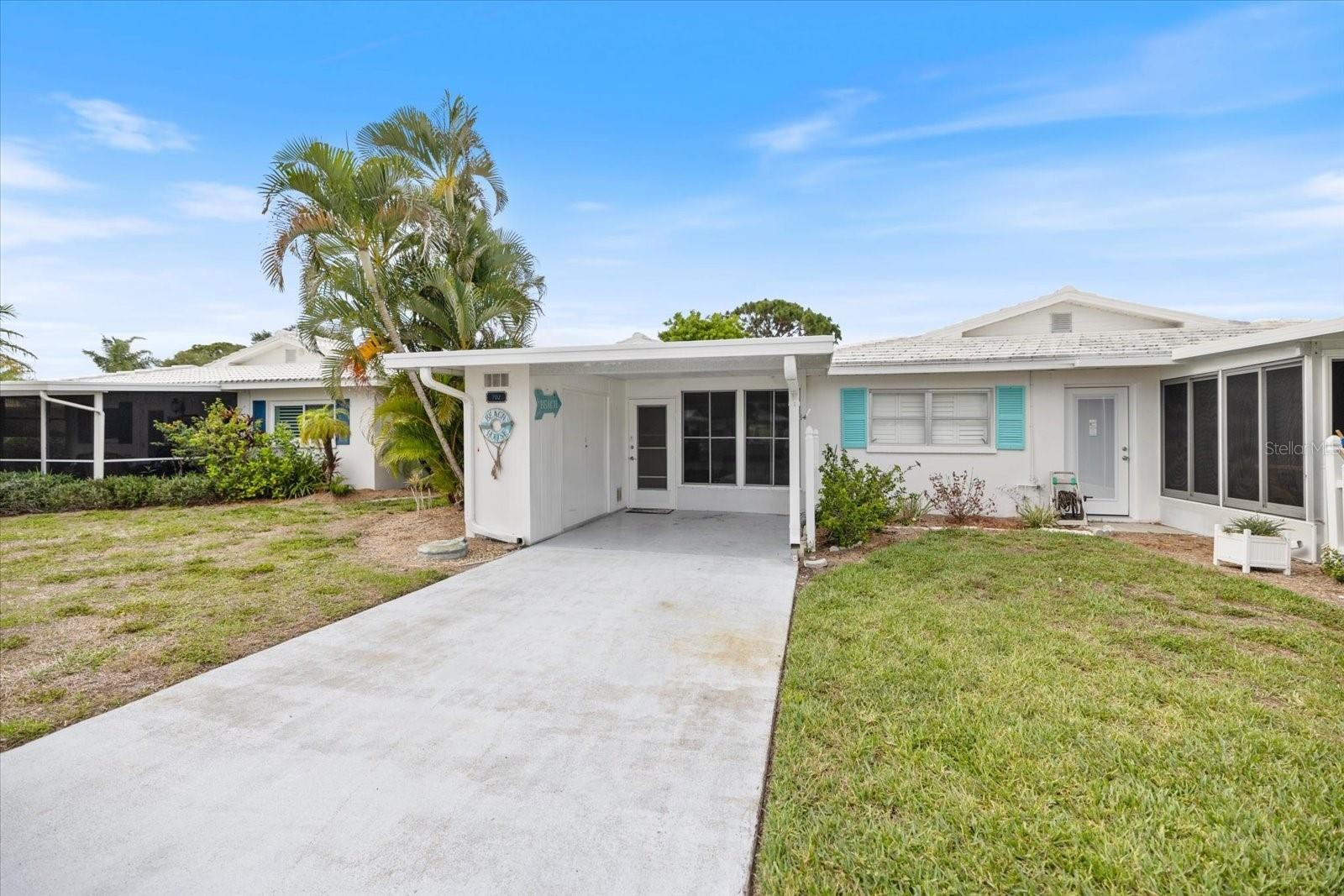 702 FAIR WINDS DR #702