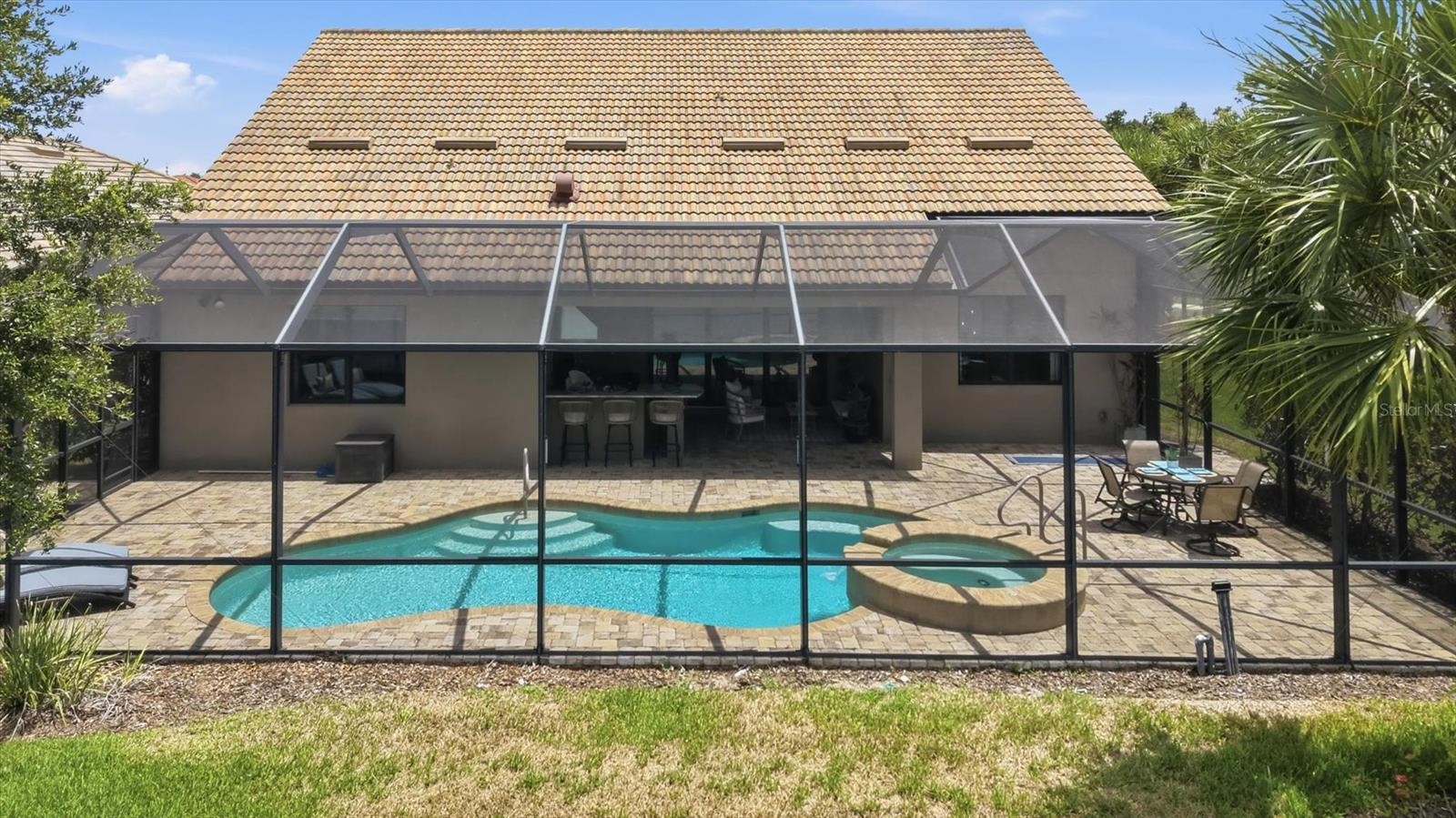 17203 CORINNA PL
