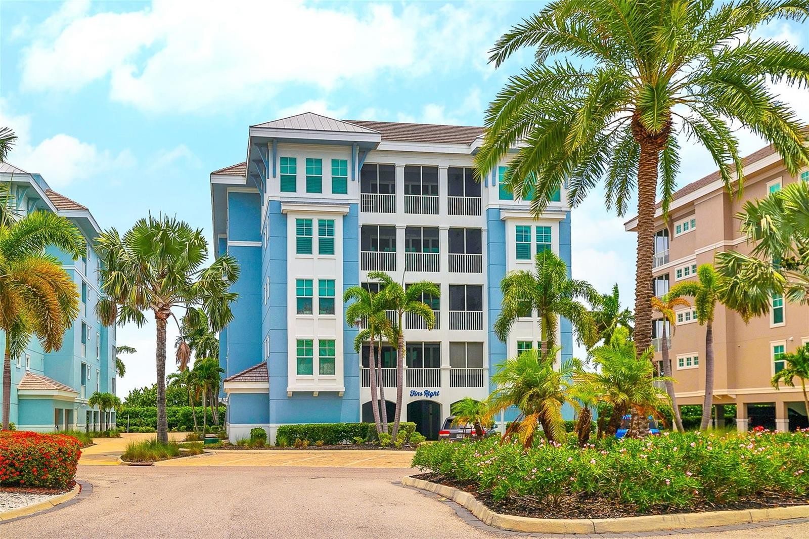 391 ARUBA CIR #203