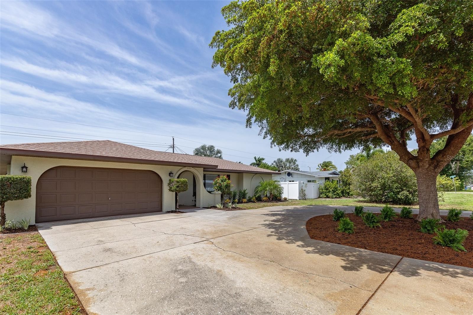 4005 17TH AVE W