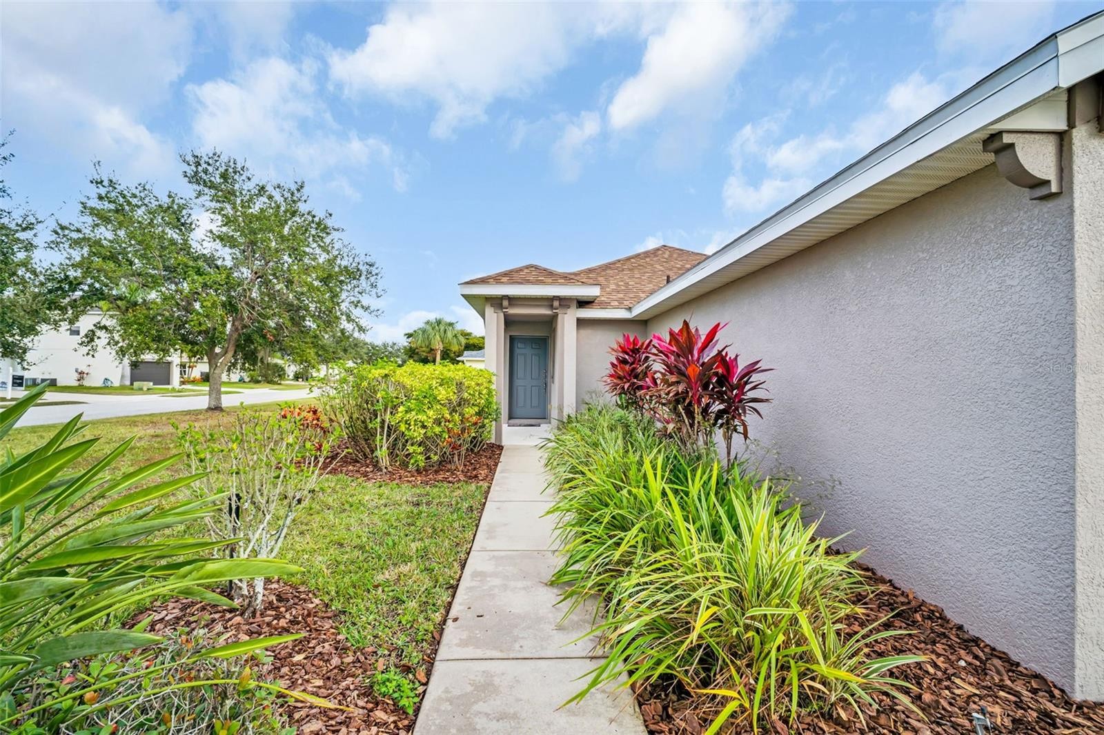 7115 50TH AVENUE CIR E