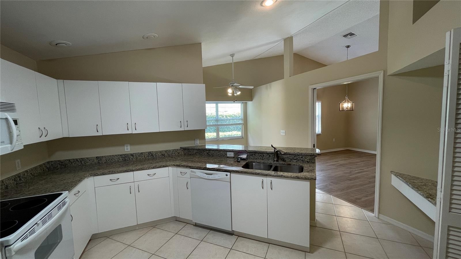4456 DEL SOL BLVD
