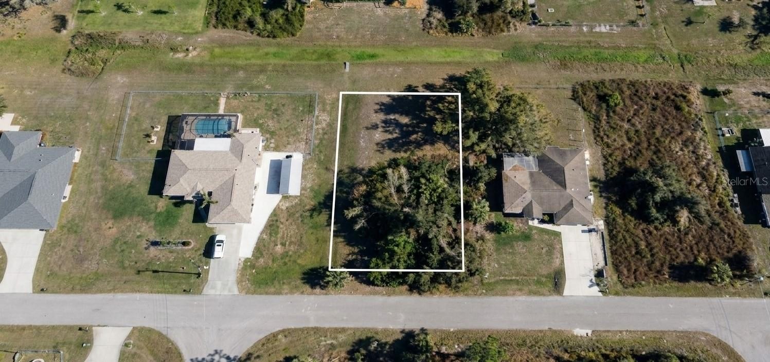1136-10-1410 MONTEREY LN