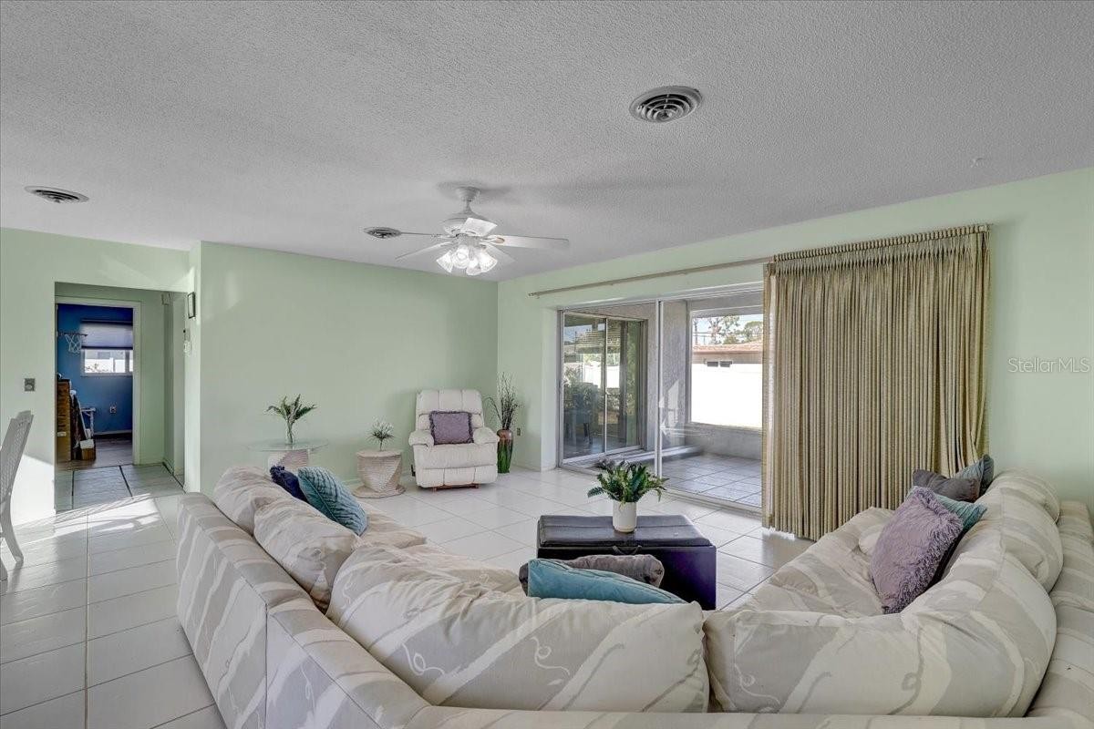1048 PORPOISE RD
