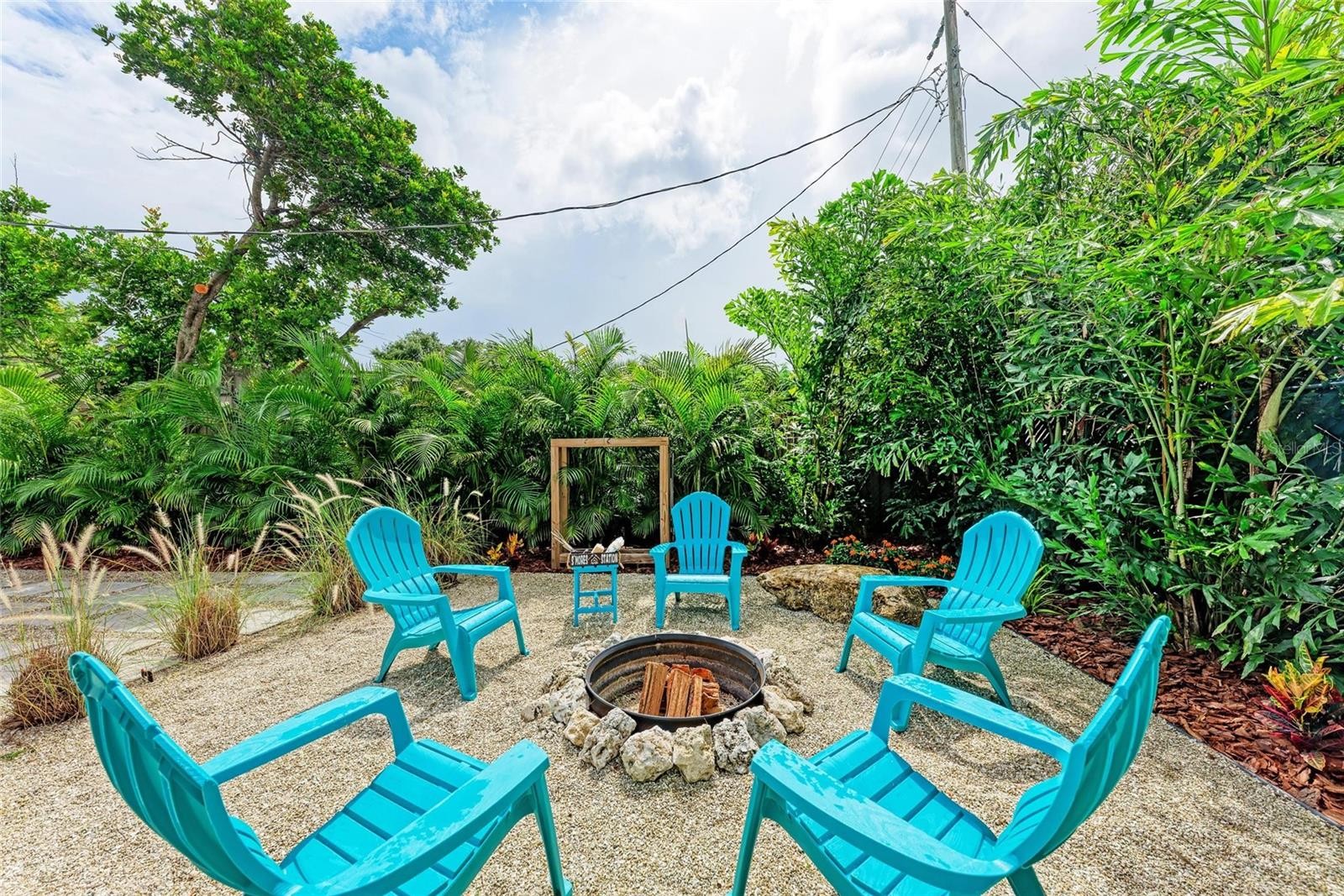 2304 BAHIA VISTA ST