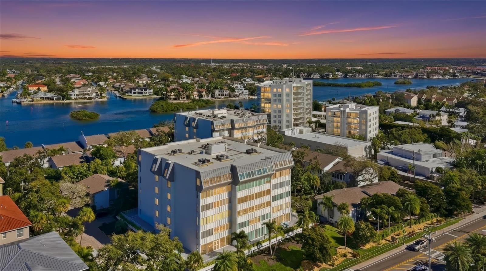 1200 E PEPPERTREE LN #307