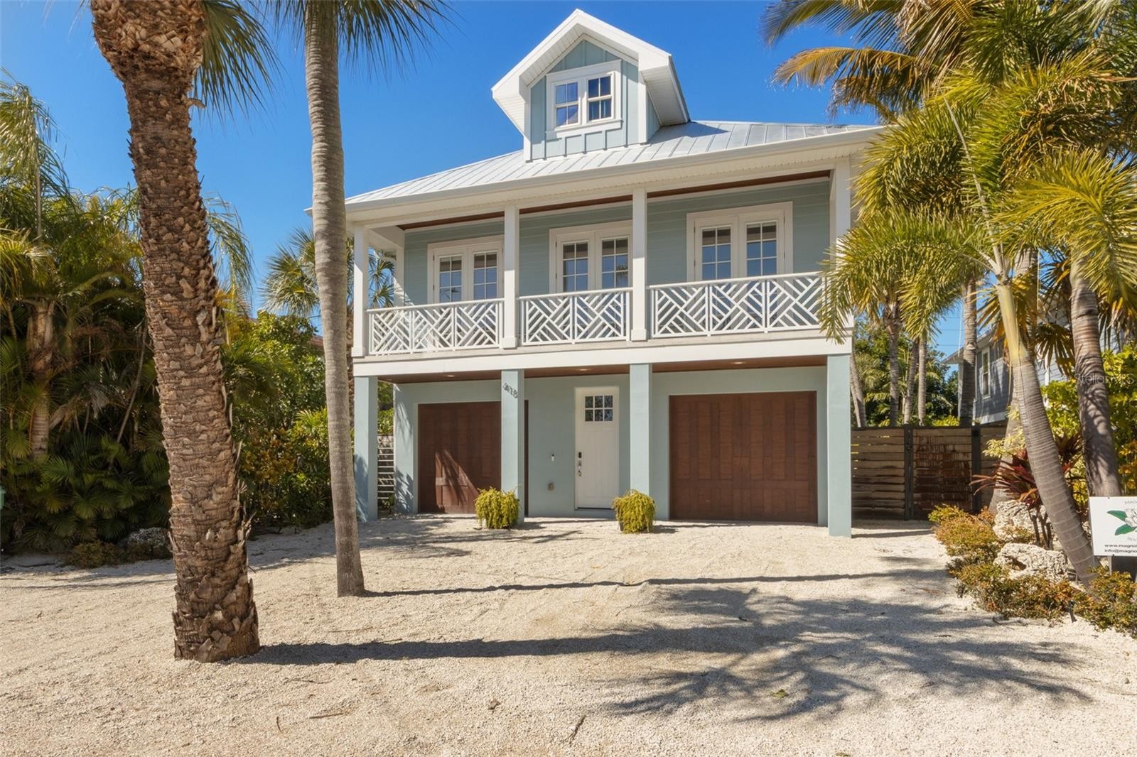 418 MAGNOLIA AVE