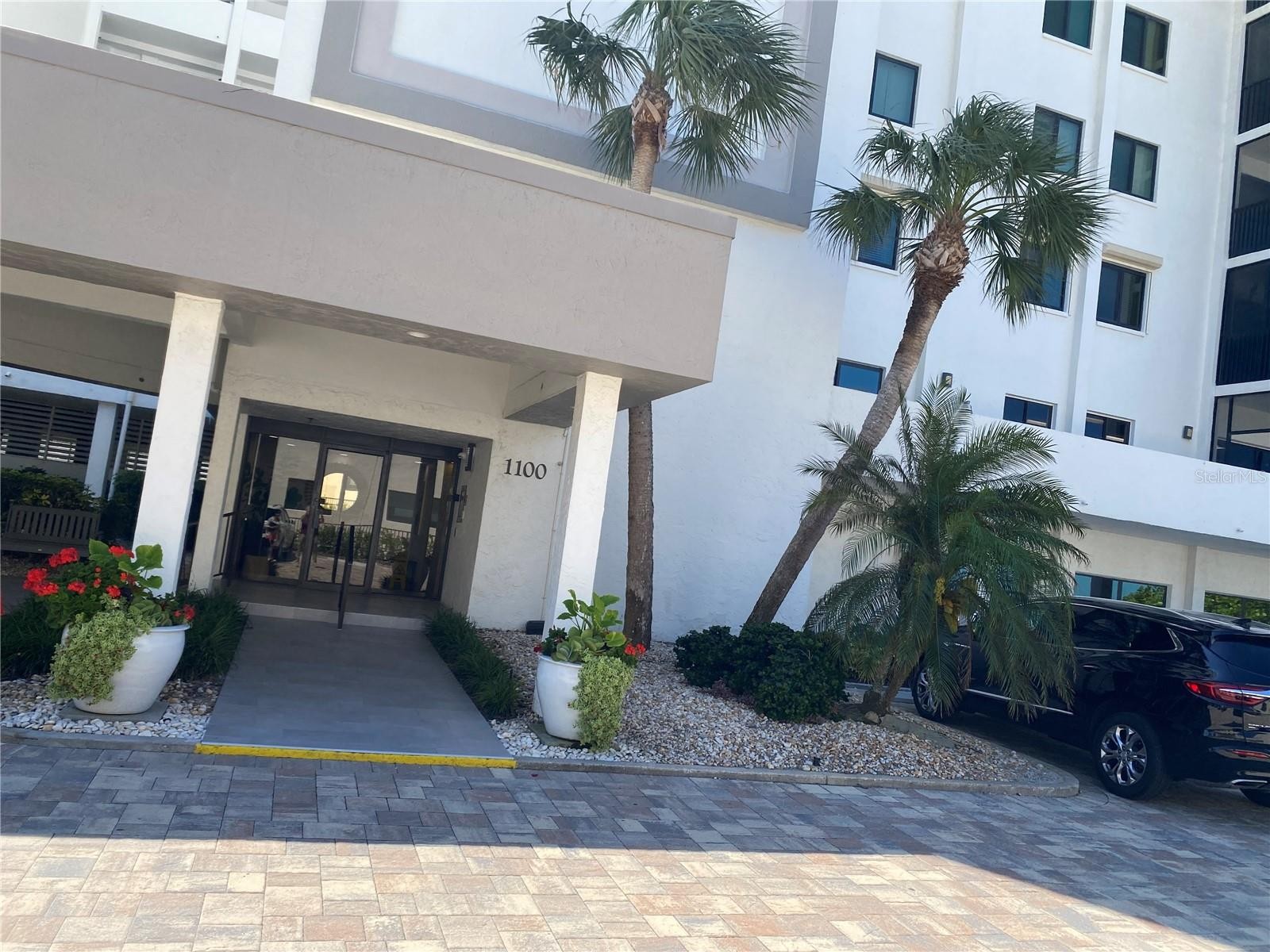 1100 BENJAMIN FRANKLIN DR #802