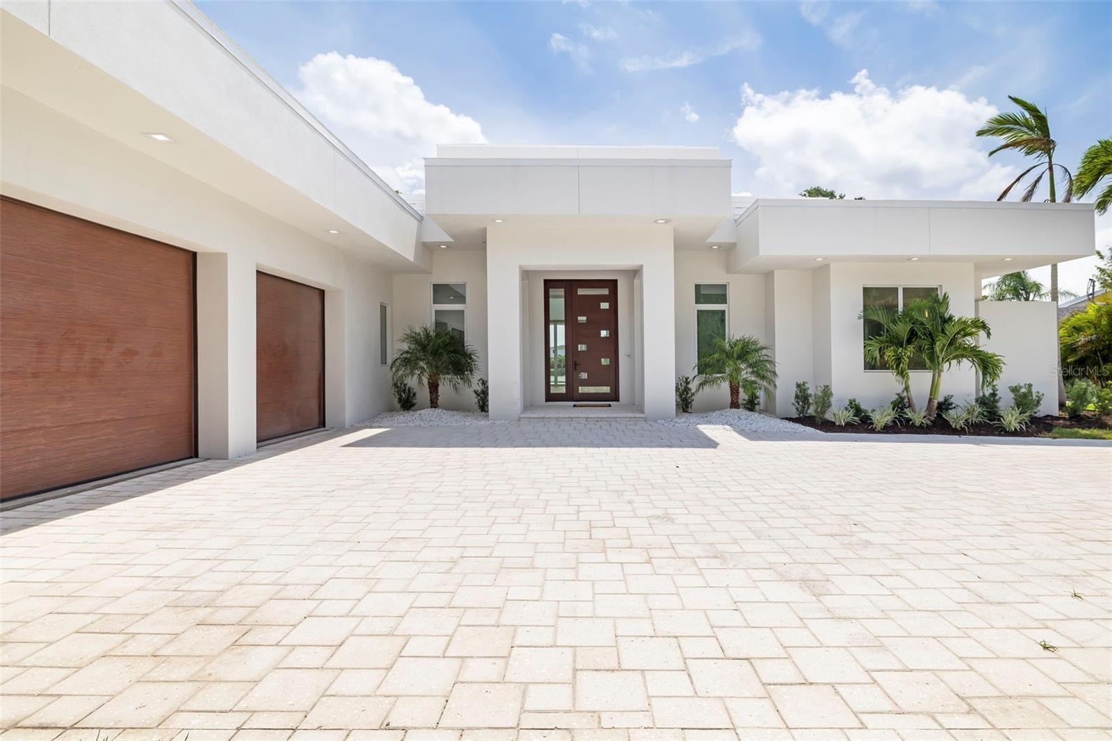 4431 CAMINO REAL