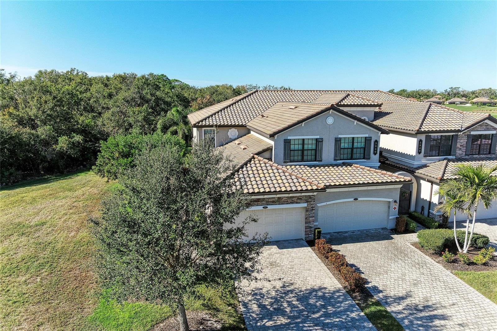 5940 WAKE FOREST RUN #101