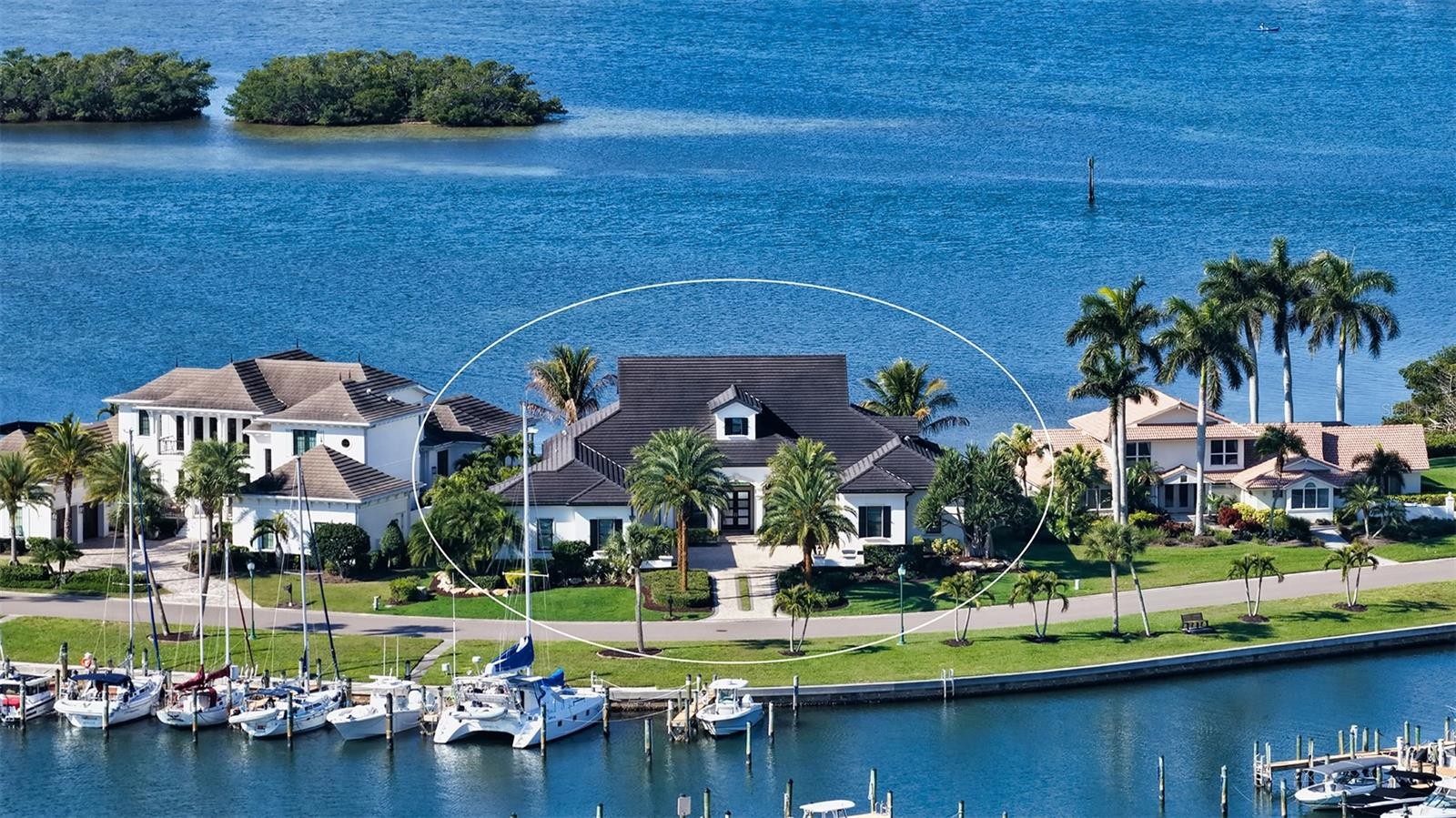 313 LOOKOUT POINT DR