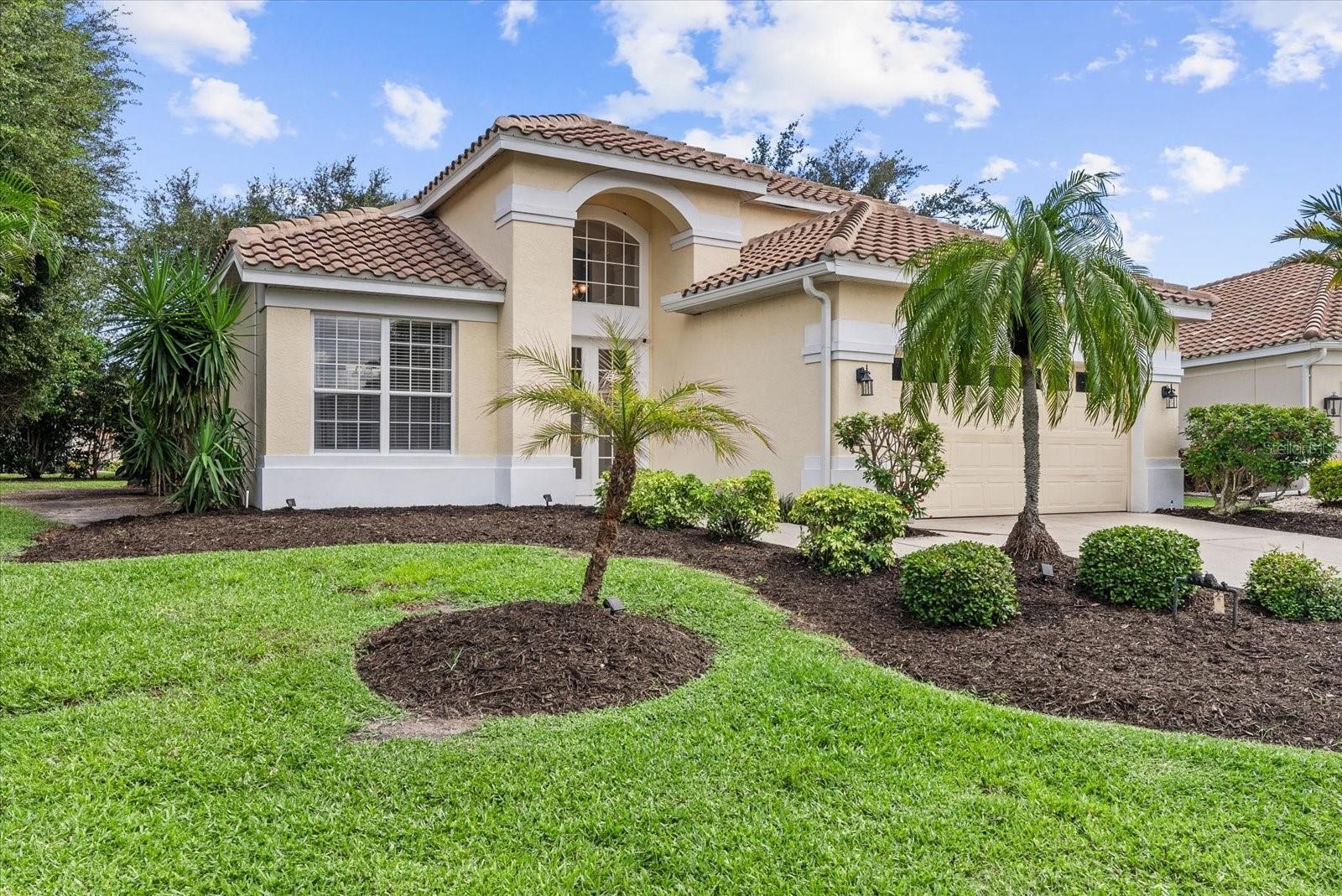 324 LANGHOLM DR