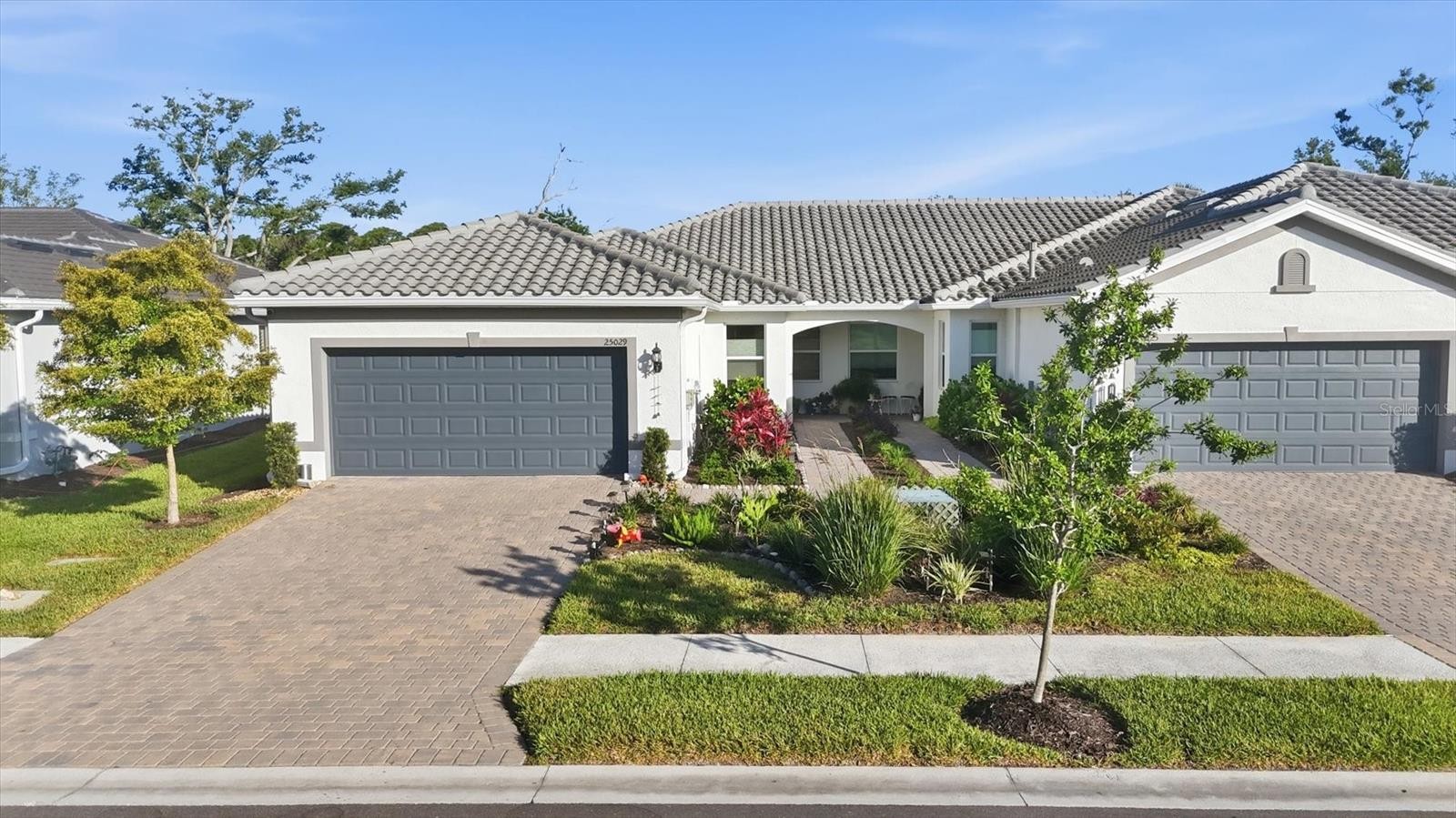 25029 PEARL LAKE CIR #25029