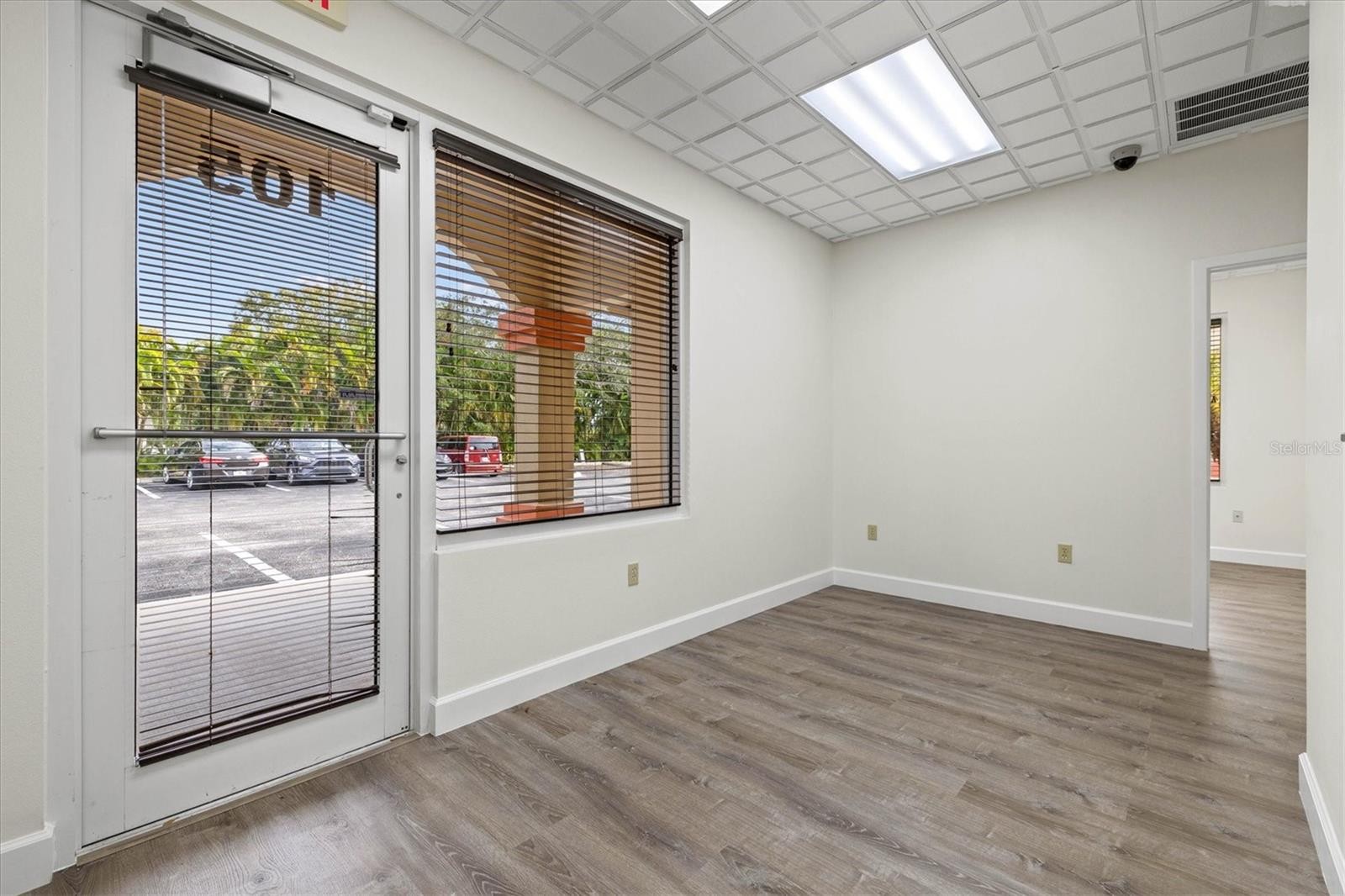 234 N RHODES AVE #105