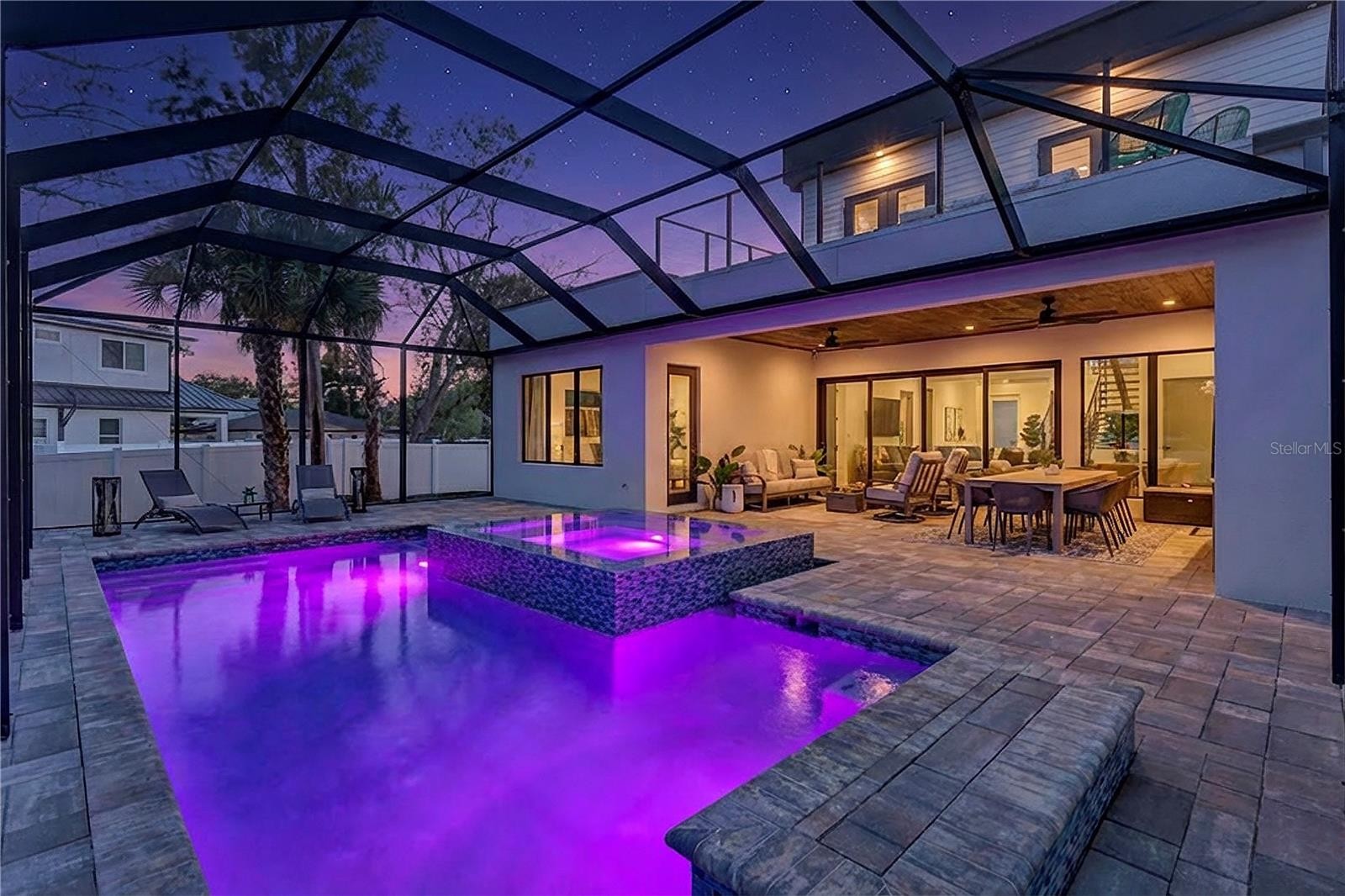 275 LIME CIR