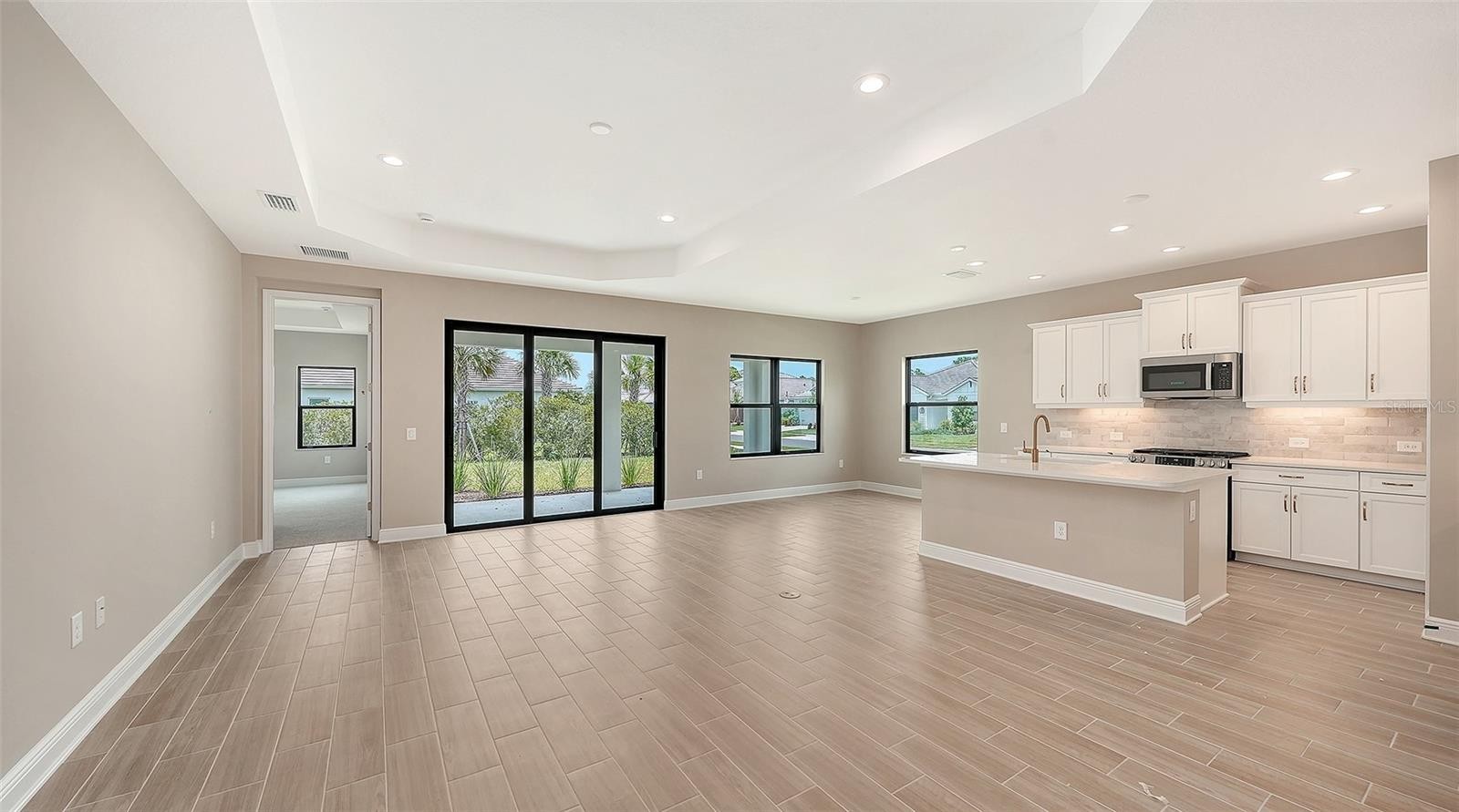 6568 BIG BAYOU DR