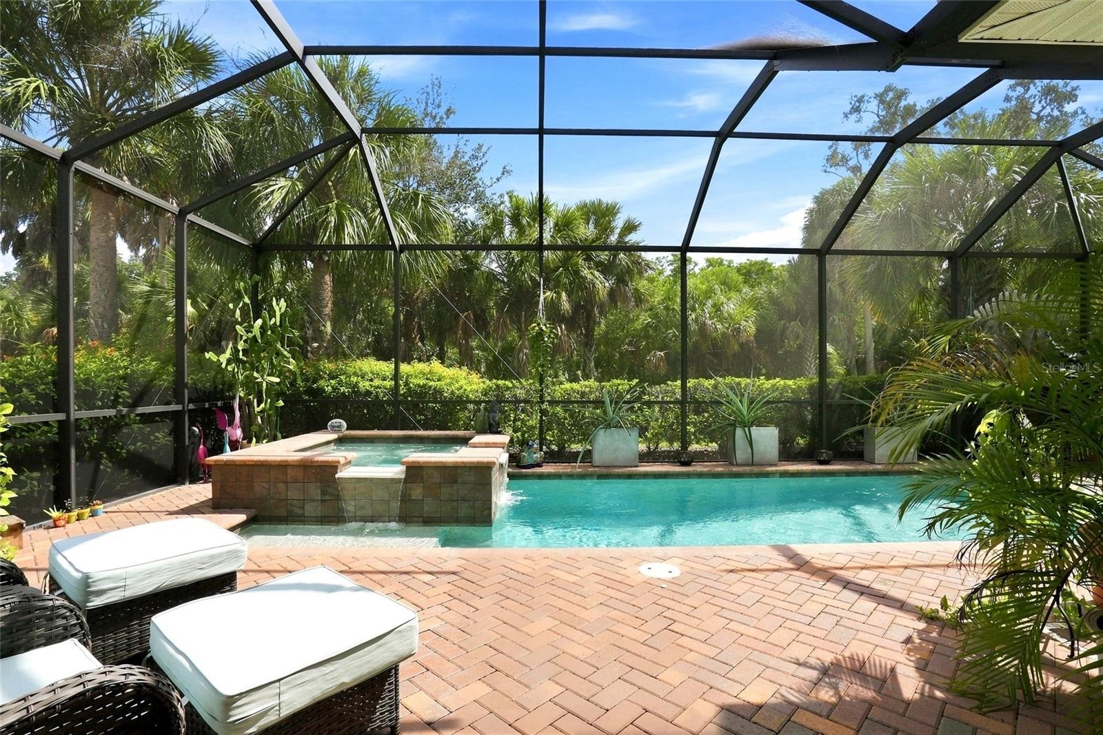 5057 LAKE OVERLOOK AVE