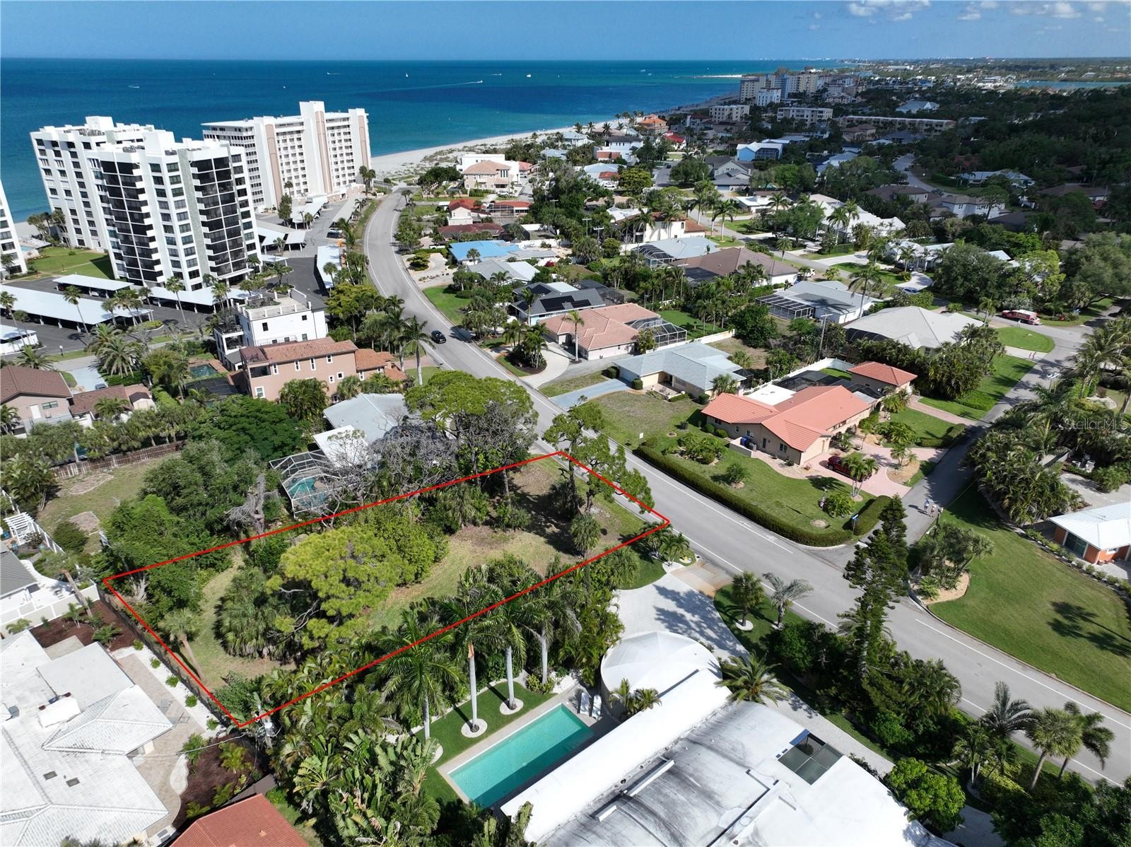619 ALHAMBRA RD