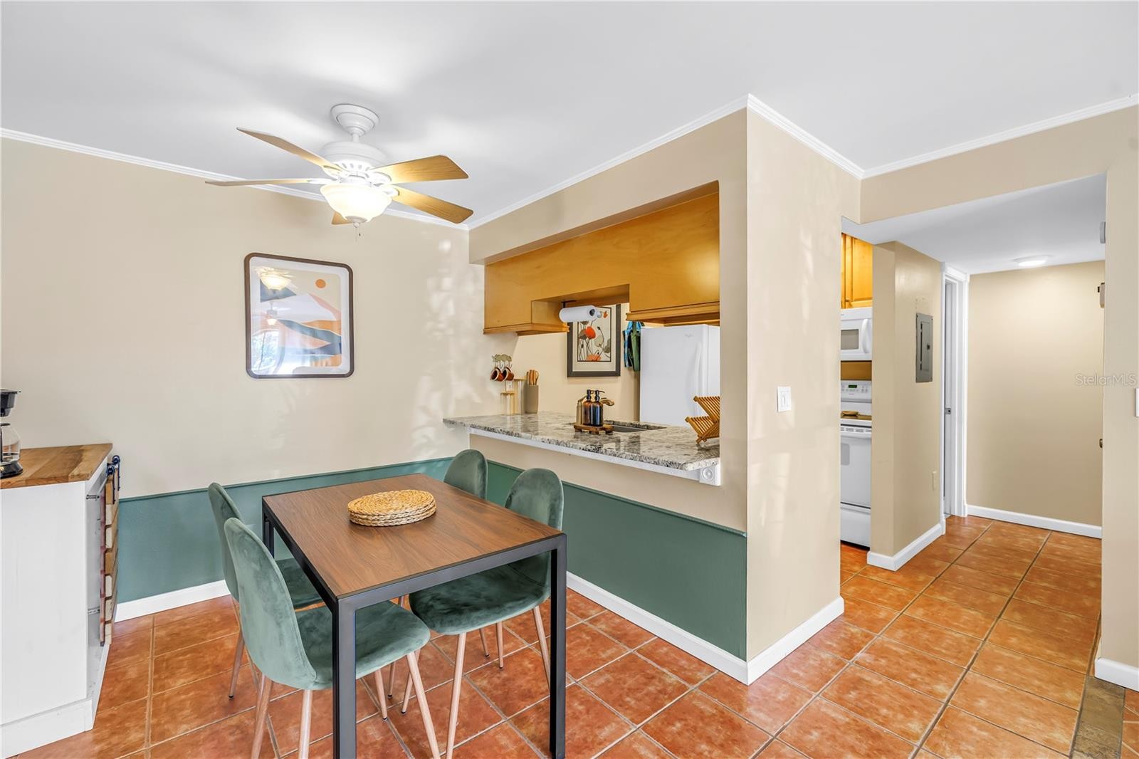 3269 BENEVA RD #102