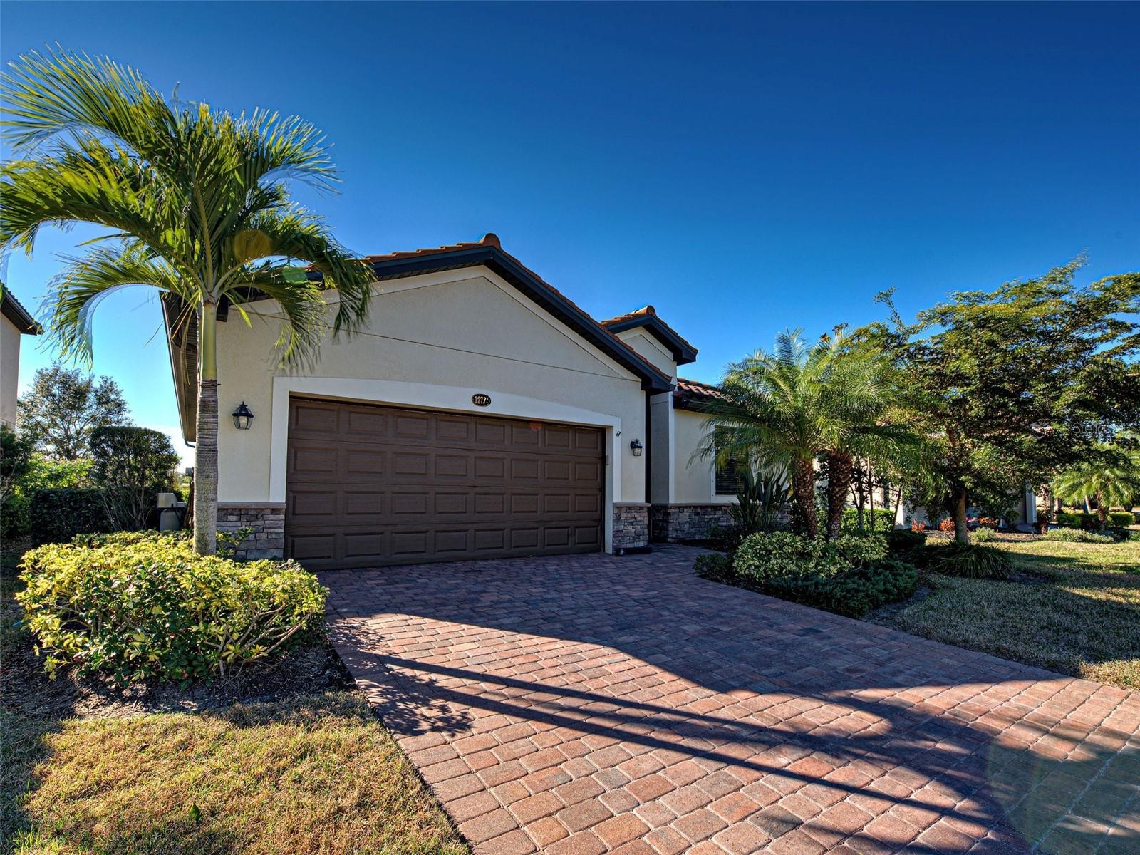 12781 CINQUETERRE DR