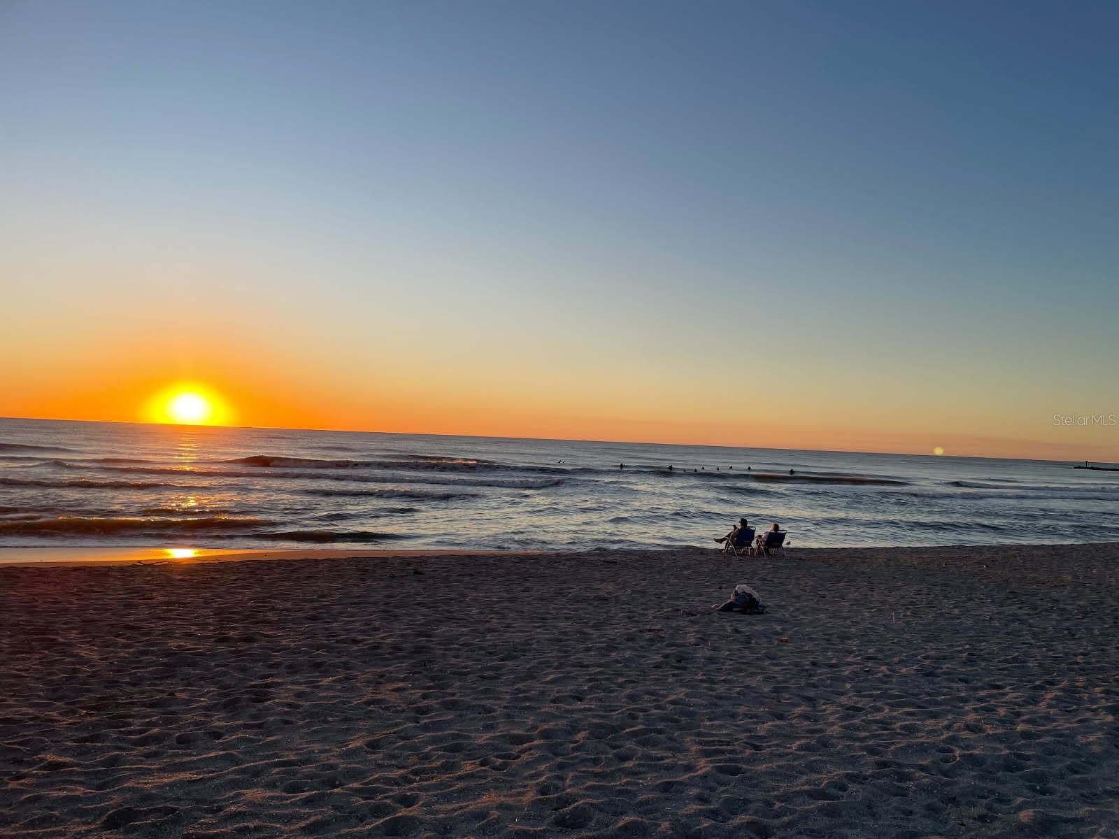 1400 TARPON CENTER DR #204