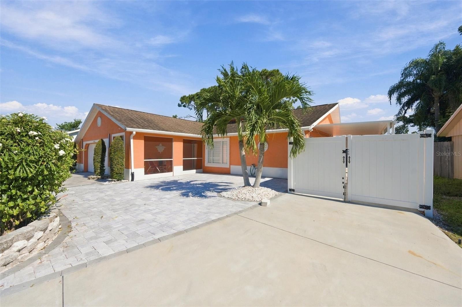 6625 MAUNA LOA BLVD
