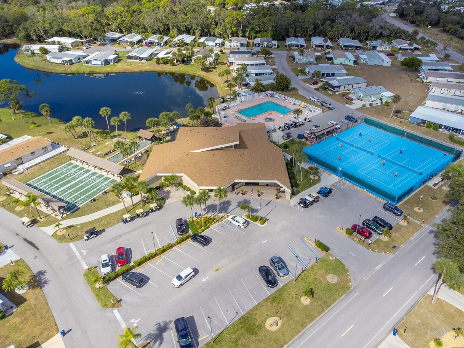 707 TANGERINE WOODS BLVD