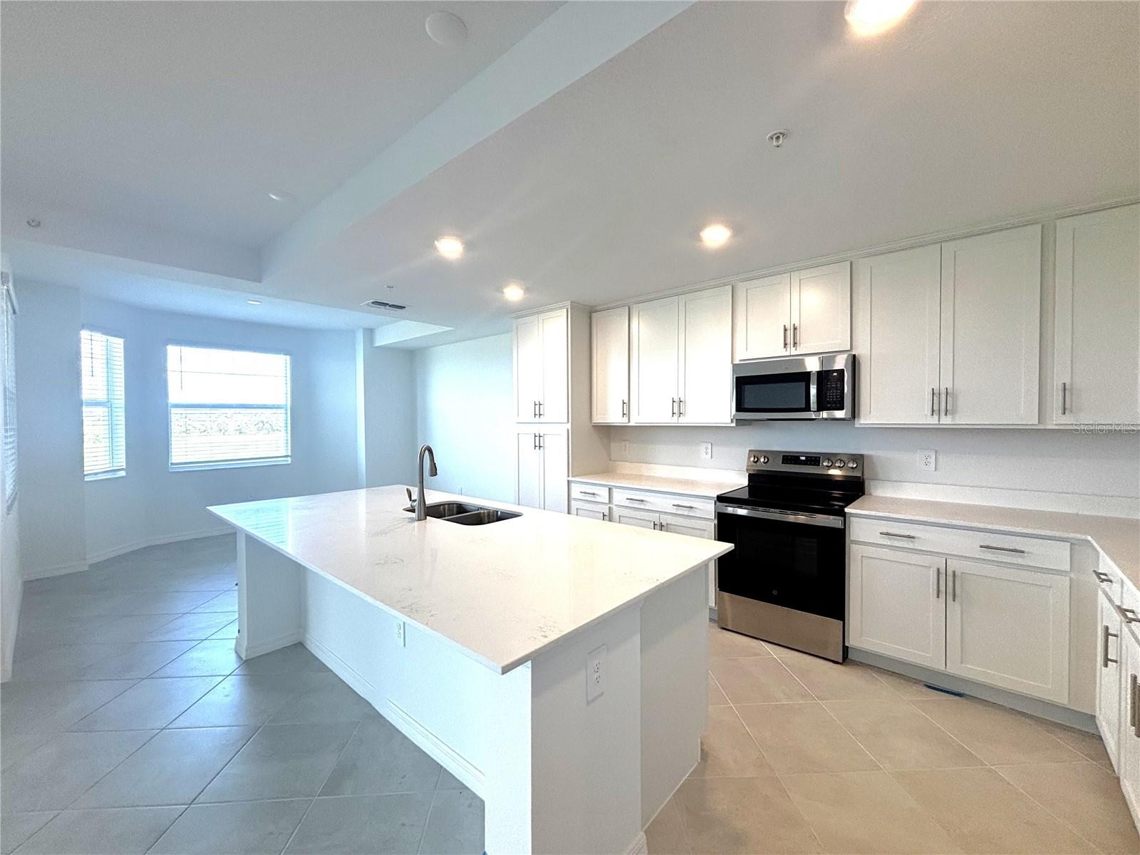 17625 OPAL SAND DR #202