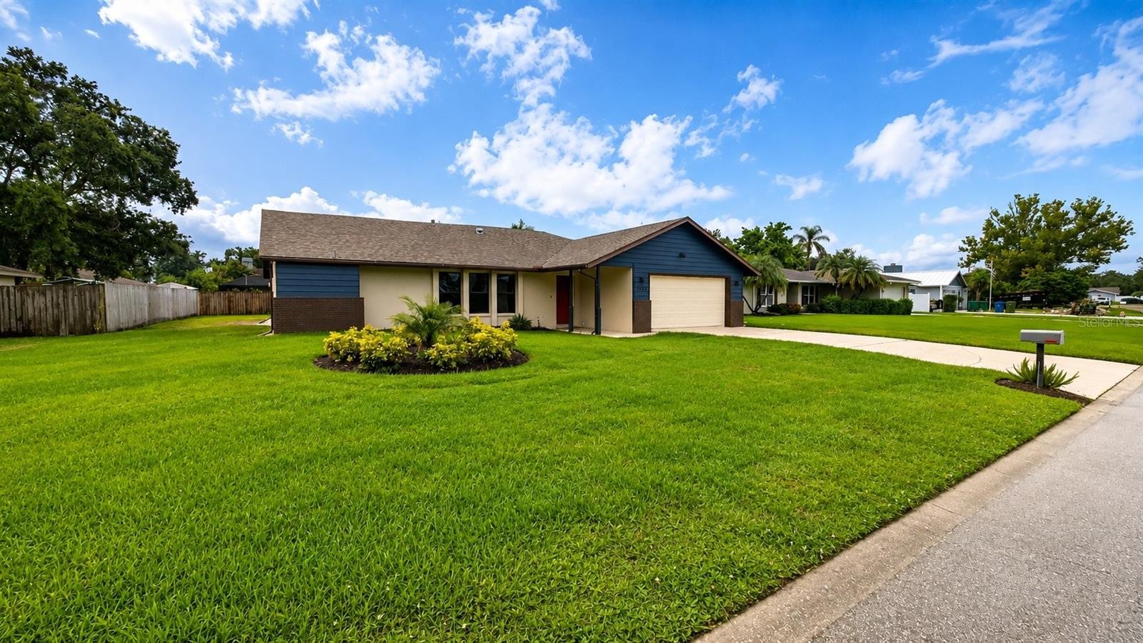 1526 GEORGETOWNE LN