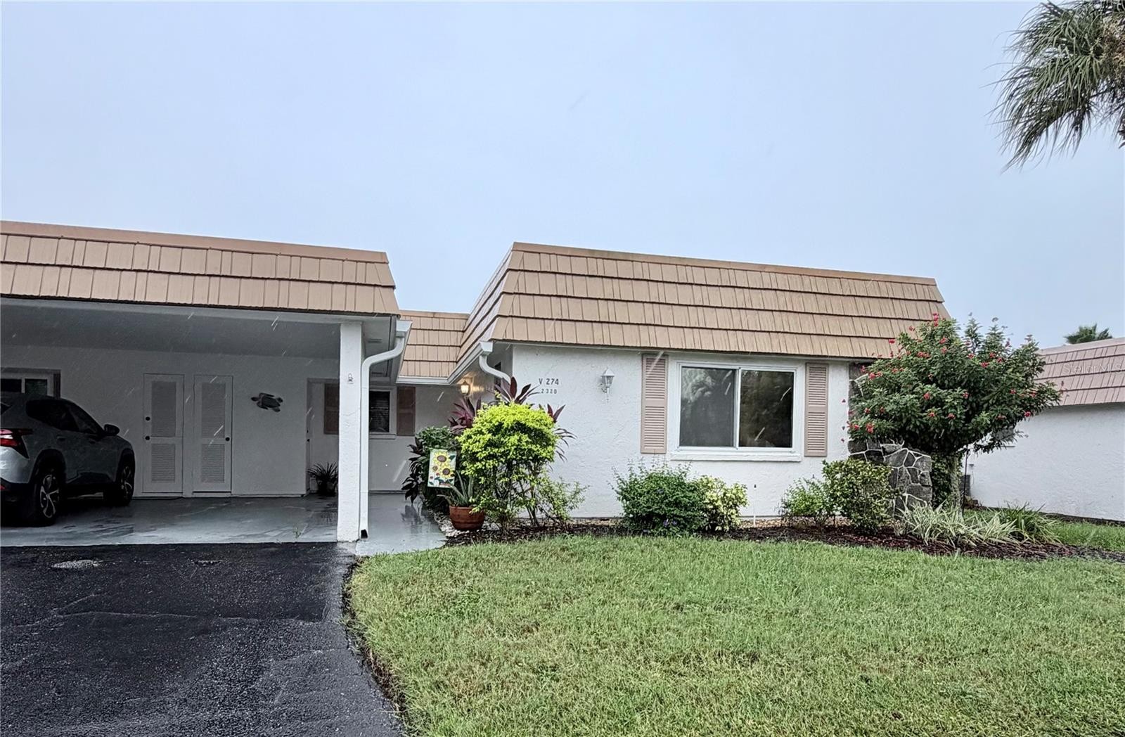 2320 AQUABLUFF PL #V274