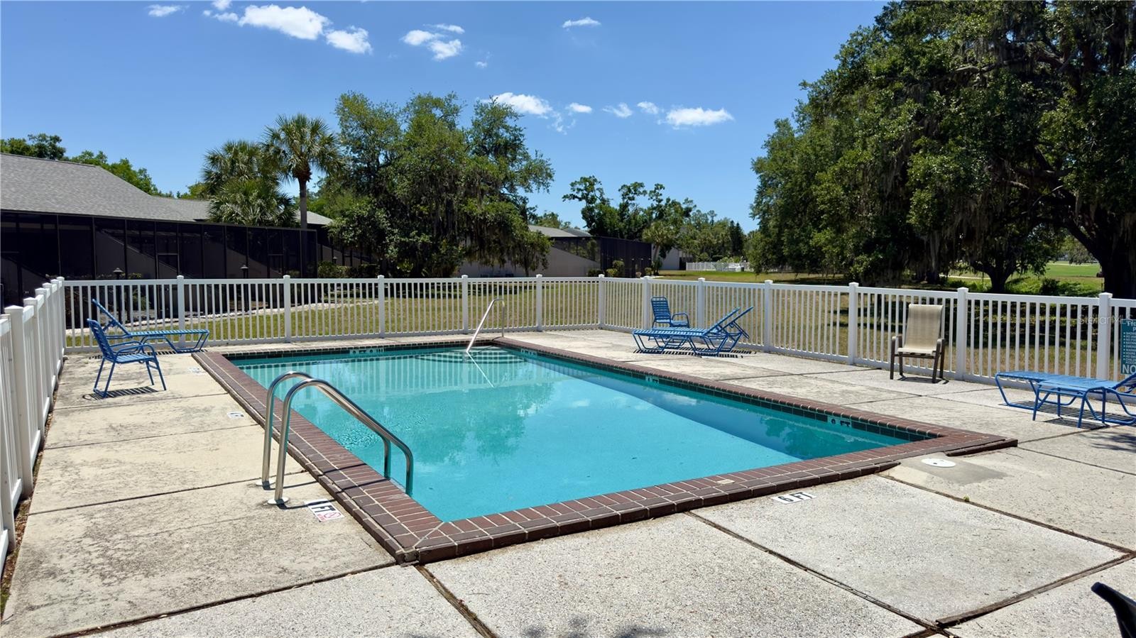 335 BOBBY JONES RD #335