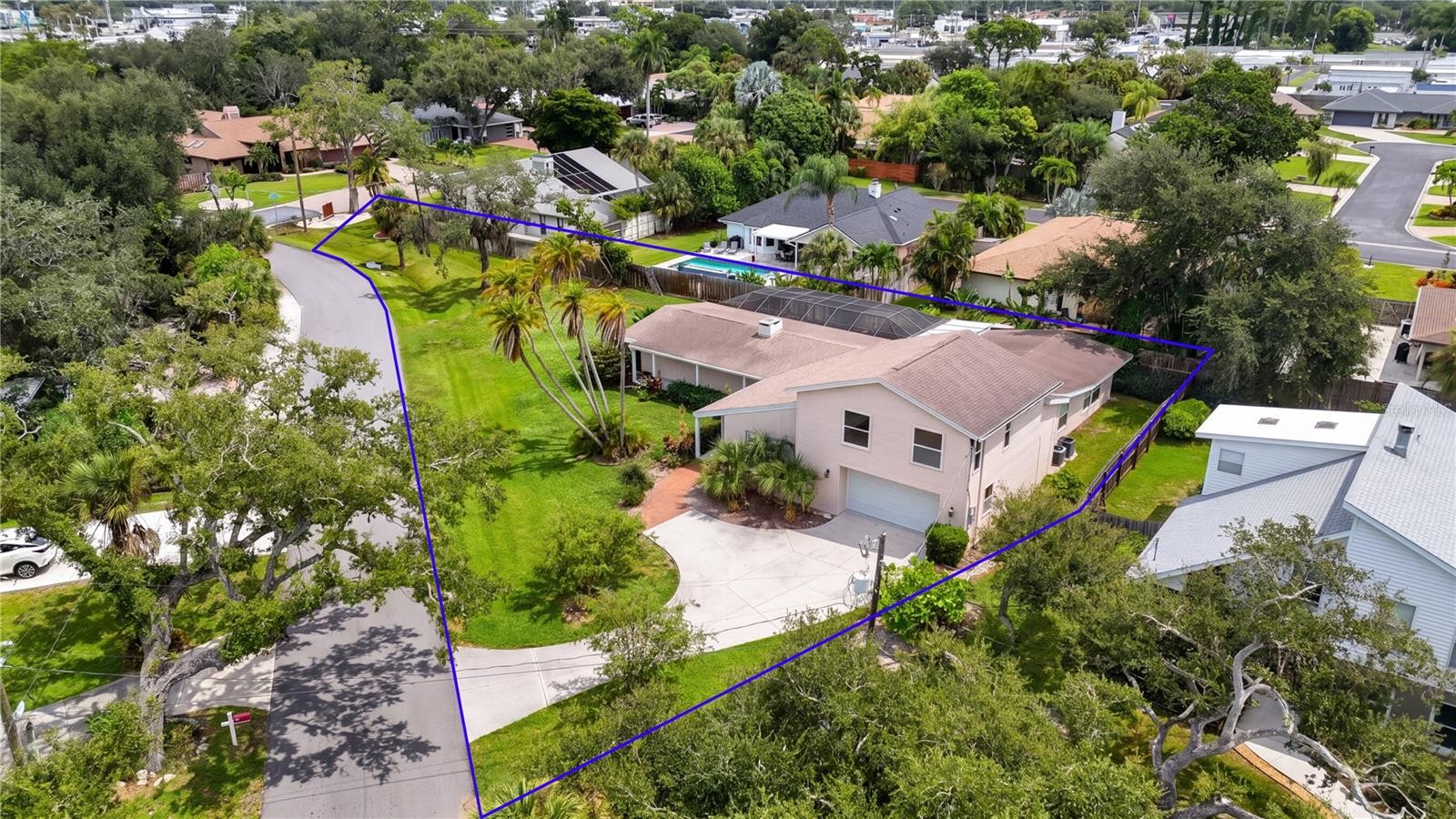 1804 BAYWOOD DR