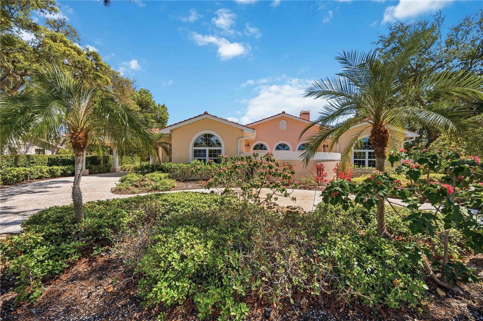517 GRANADA AVE